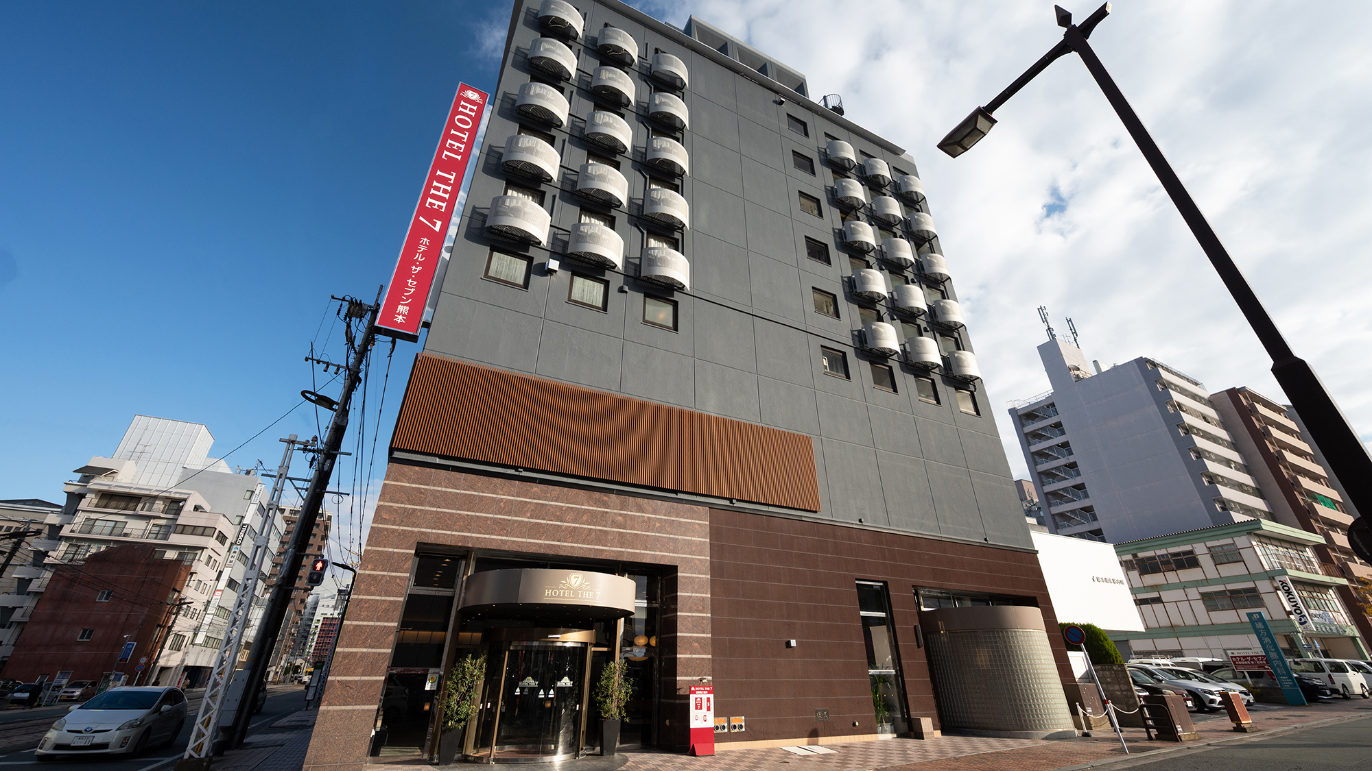 HOTEL THE ７外観