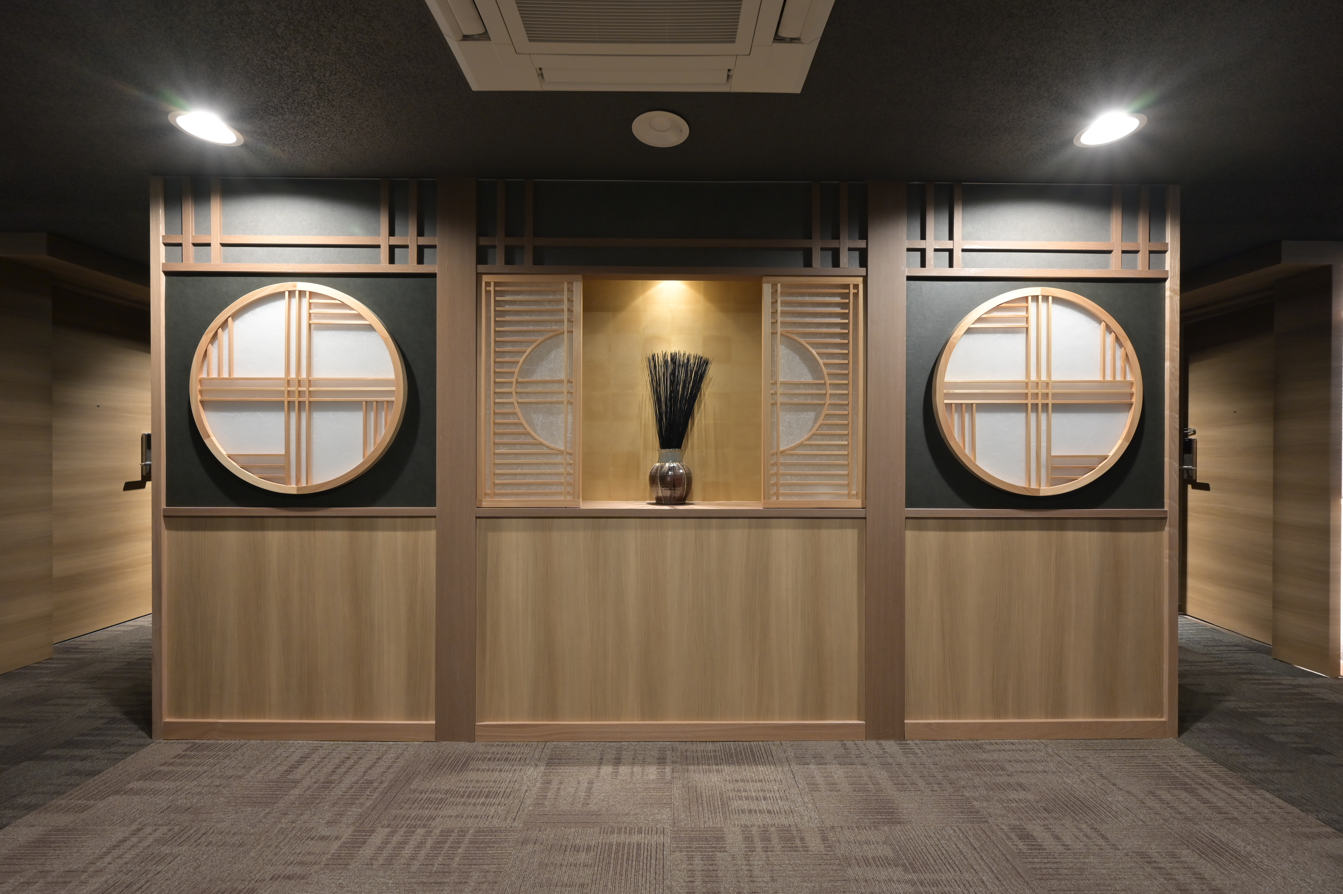 ８Fエレベーターホール