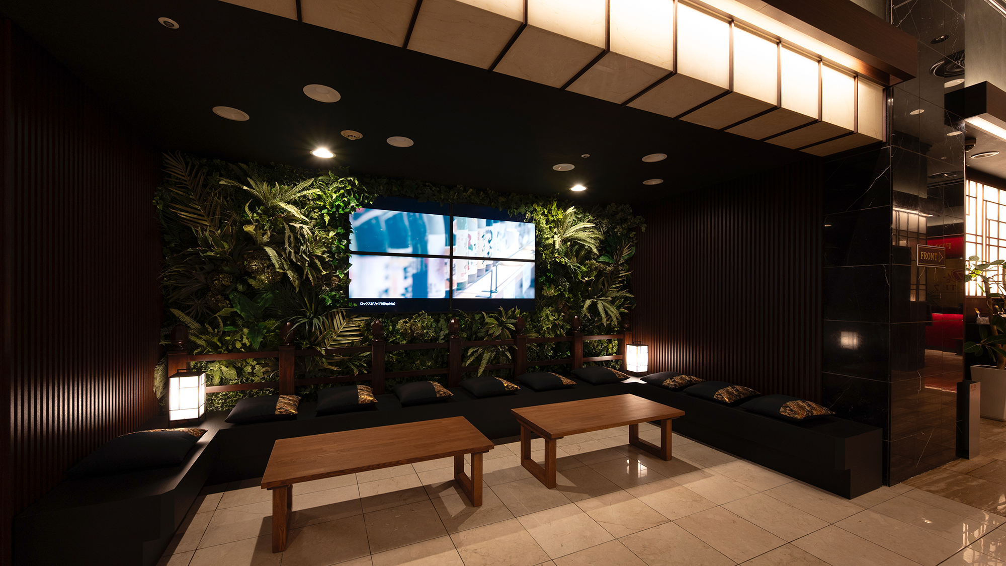 ロビーラウンジ