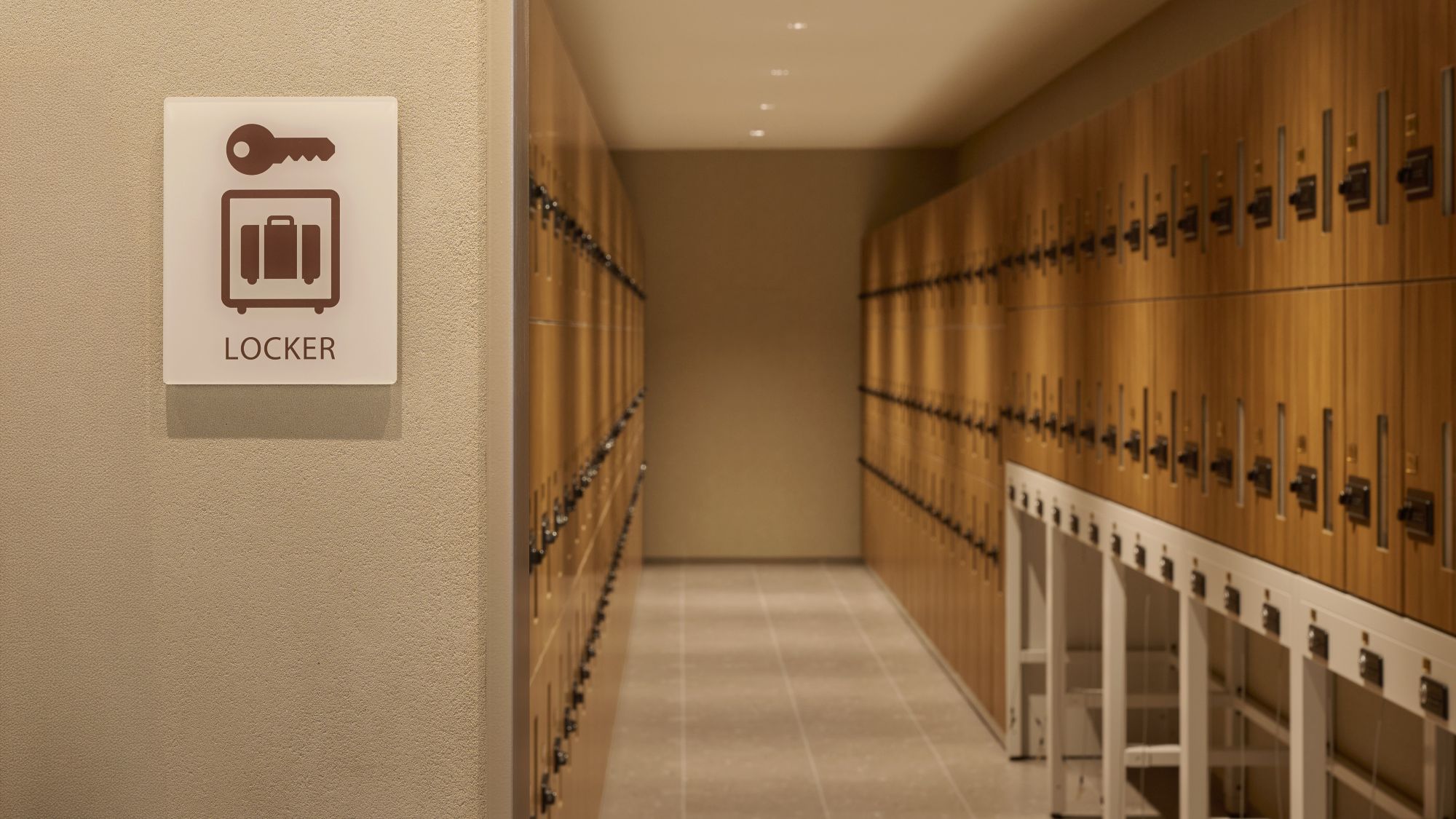 1F ロッカー　イメージ