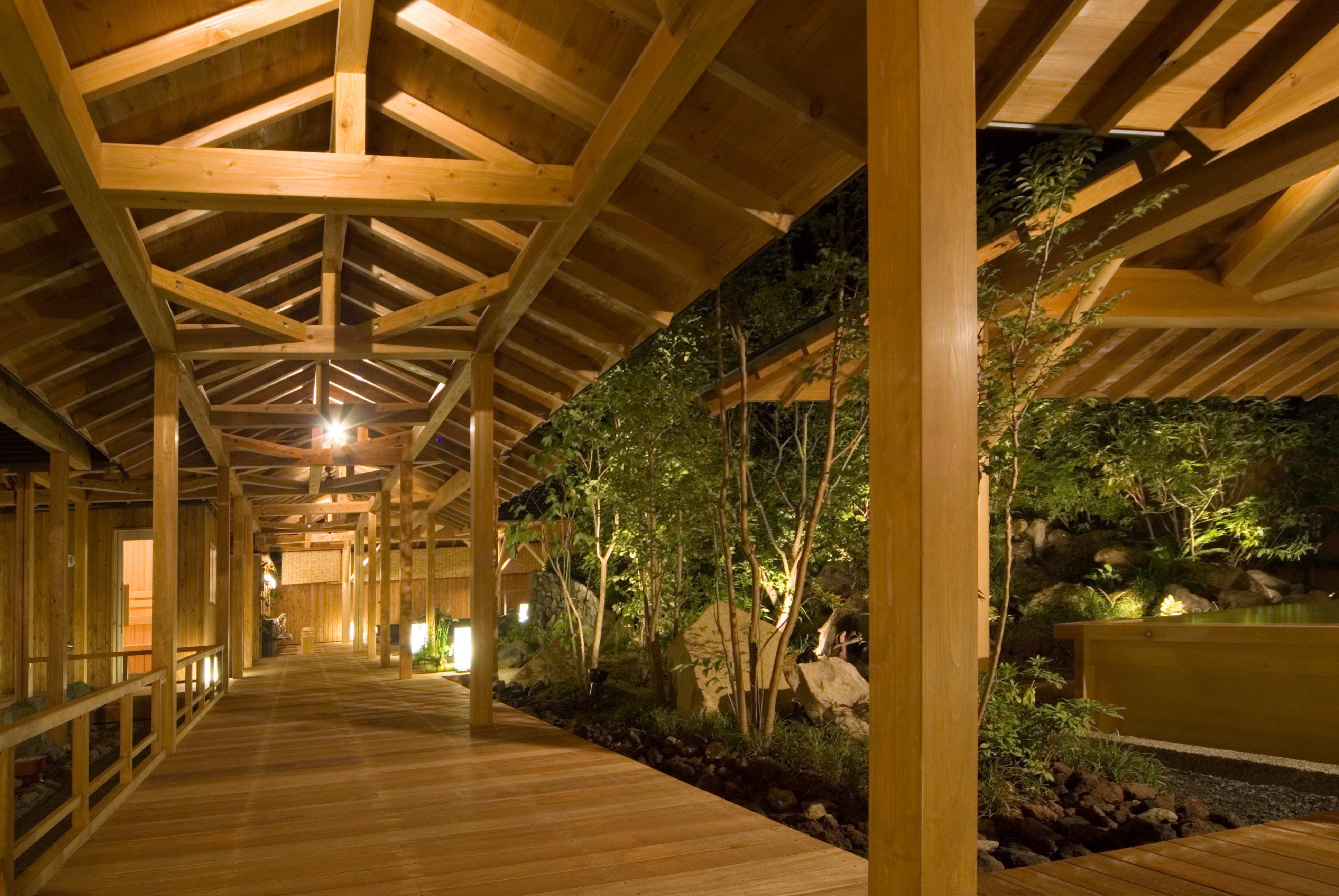 ほたるの湯回廊