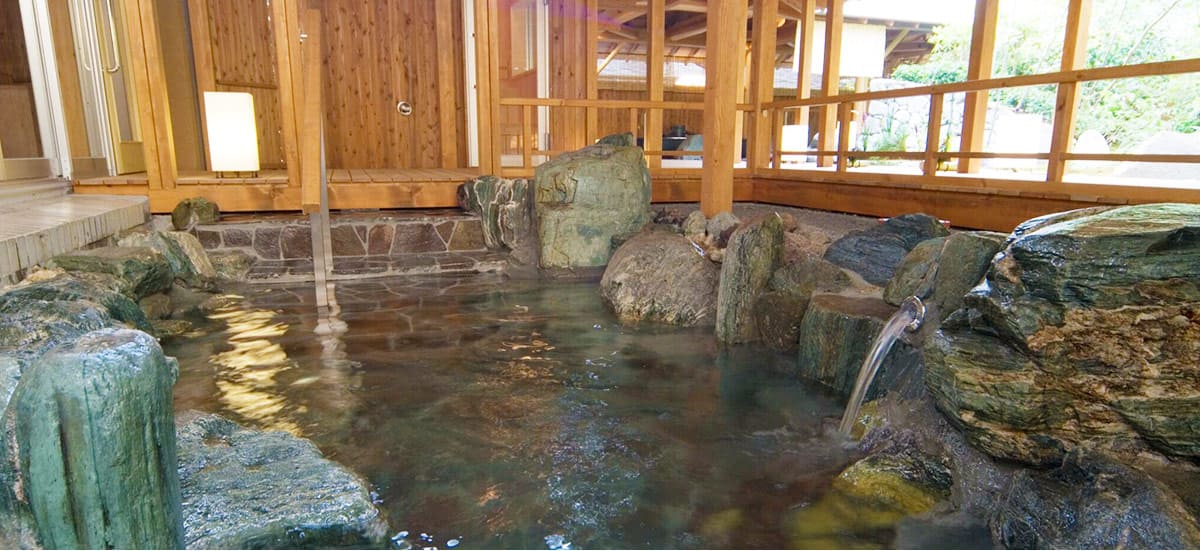 ほたるの湯　低温泉