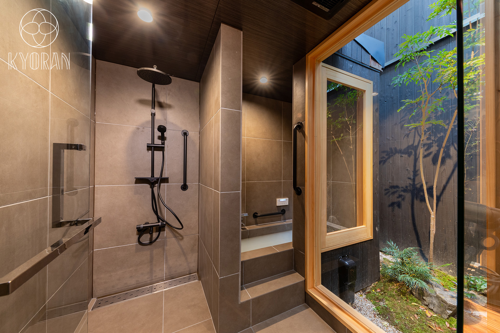 フルバスルーム