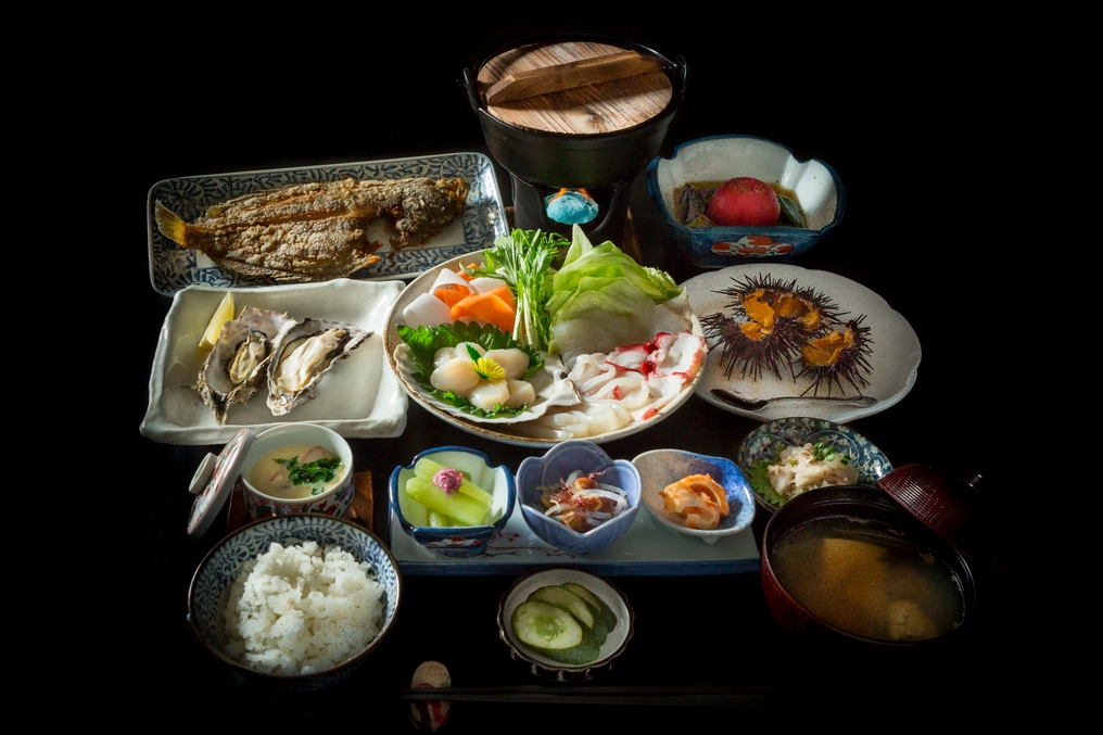 【１泊２食付き】しらはま 豪華うにしゃぶ＋和食朝食プラン  (1名から4名)