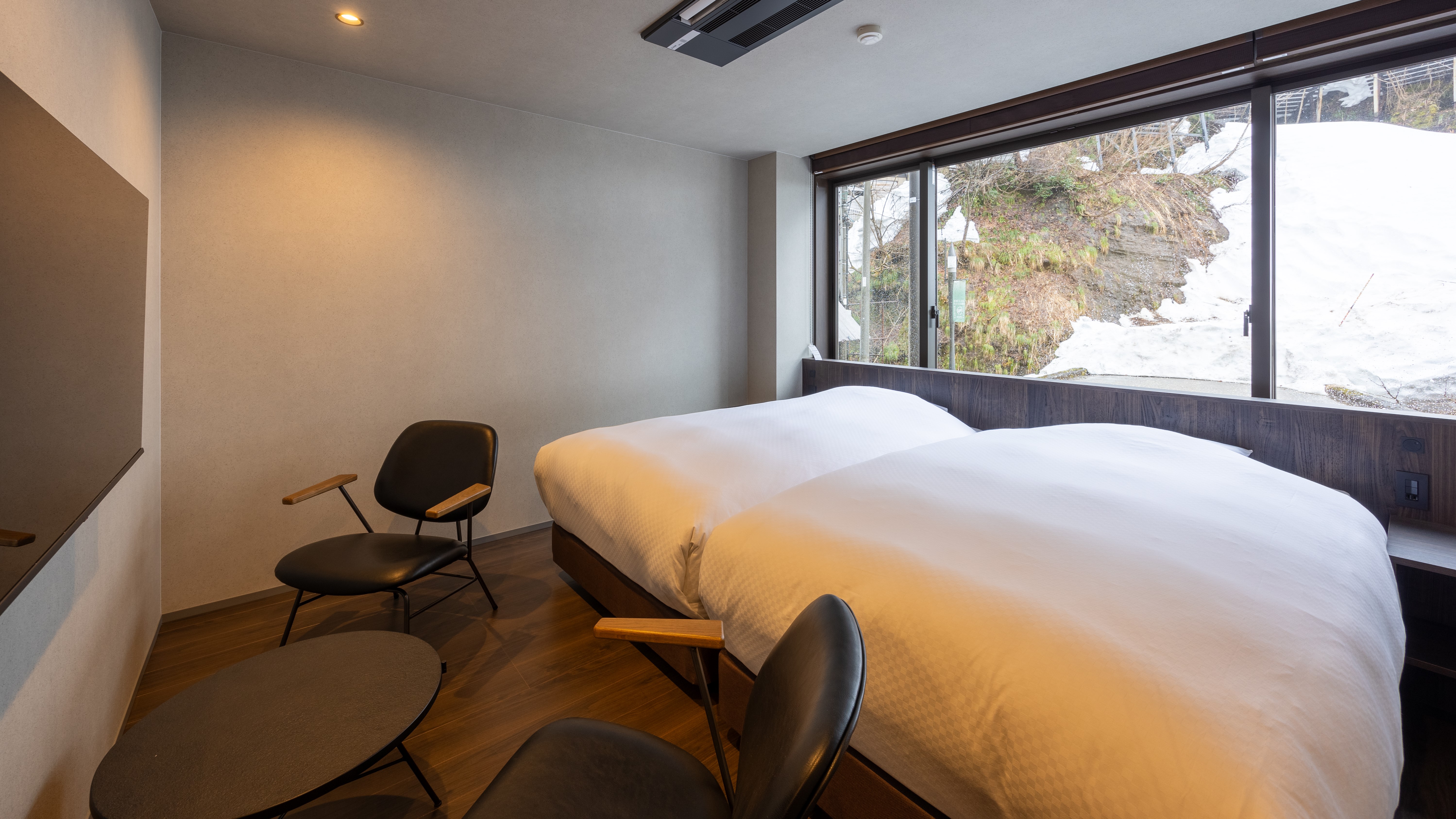 セミダブルツイン