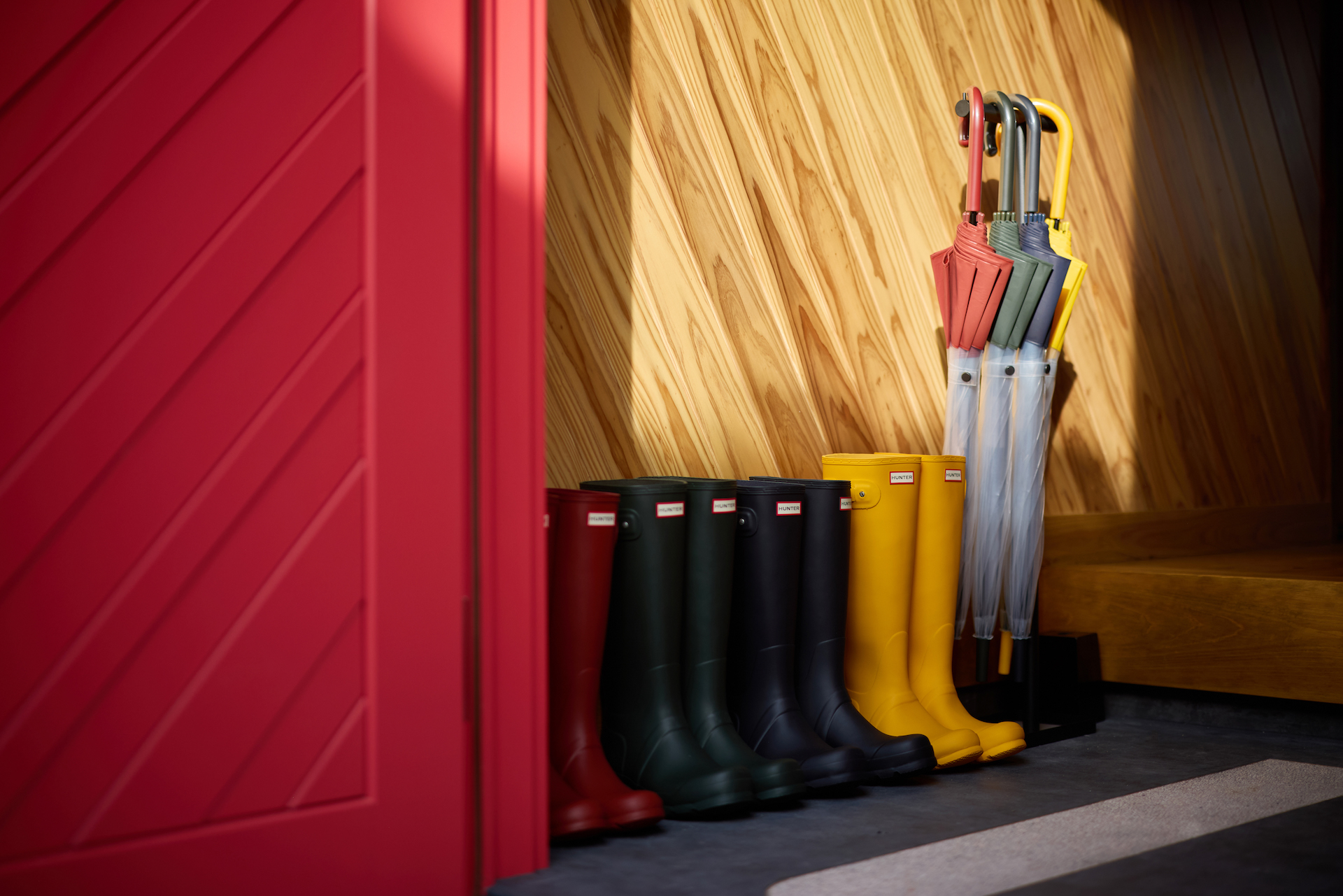 雨の日用長靴と傘