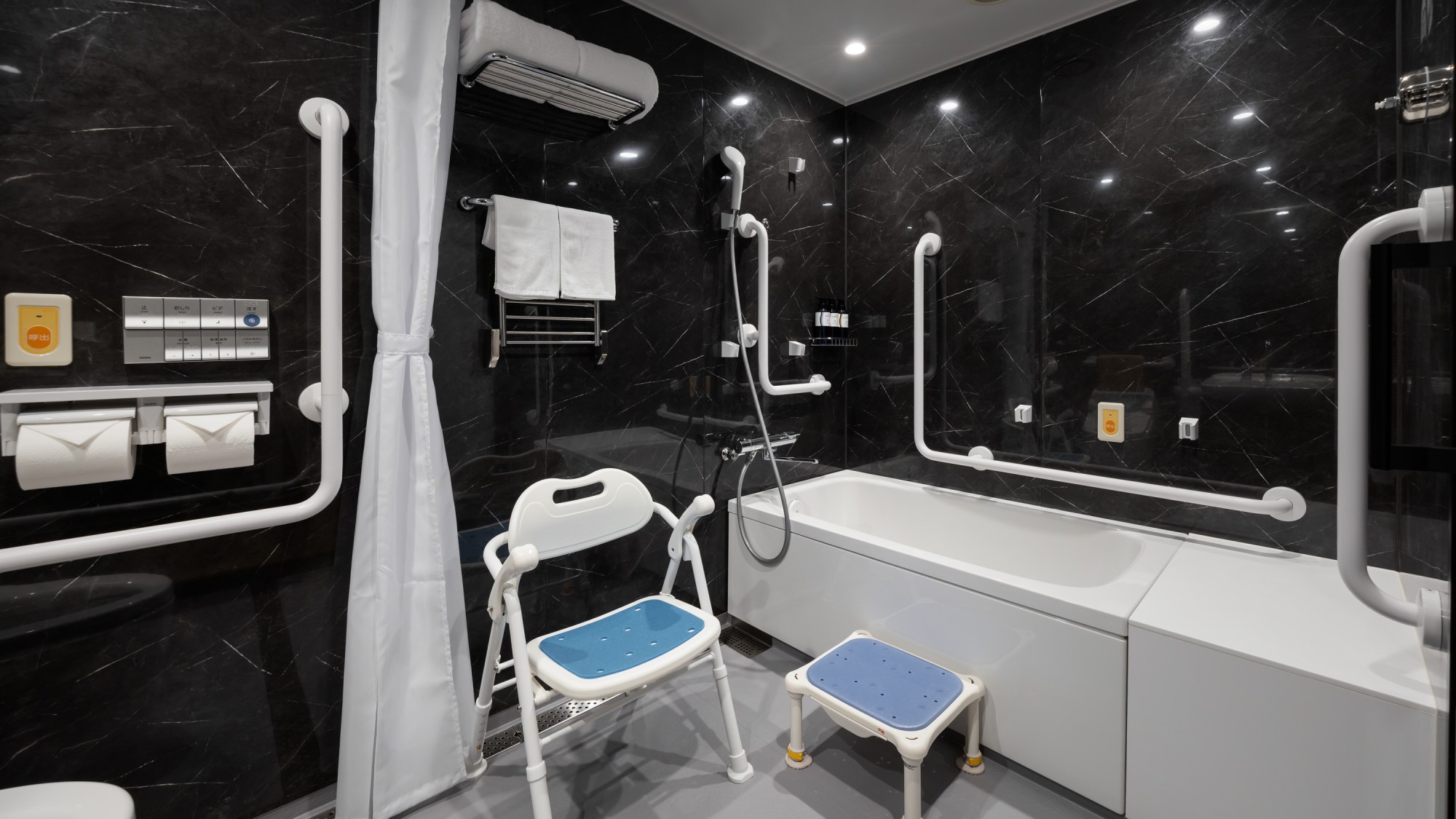 ユニバーサル‗バス