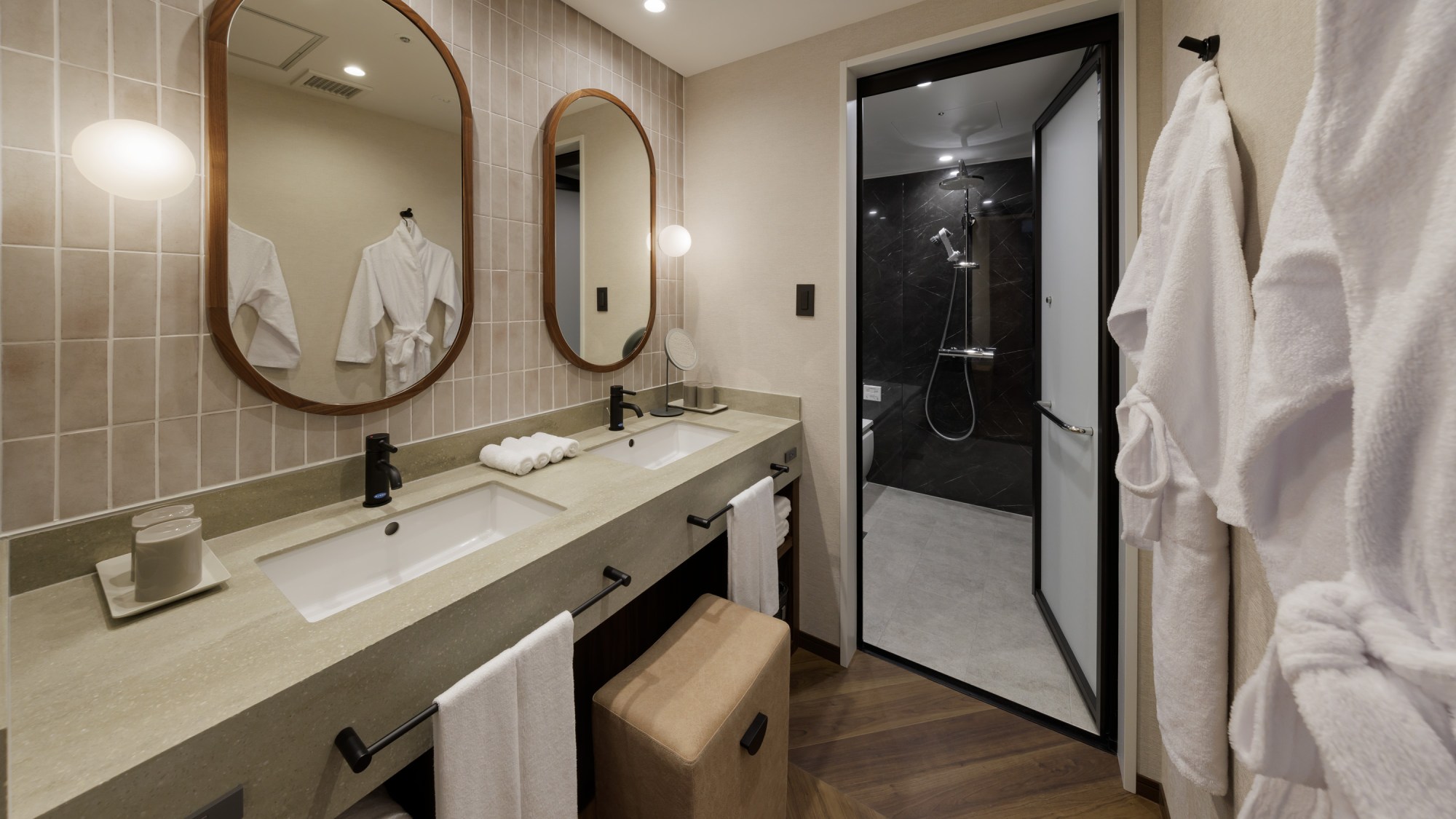 ももち浜_ベーシン