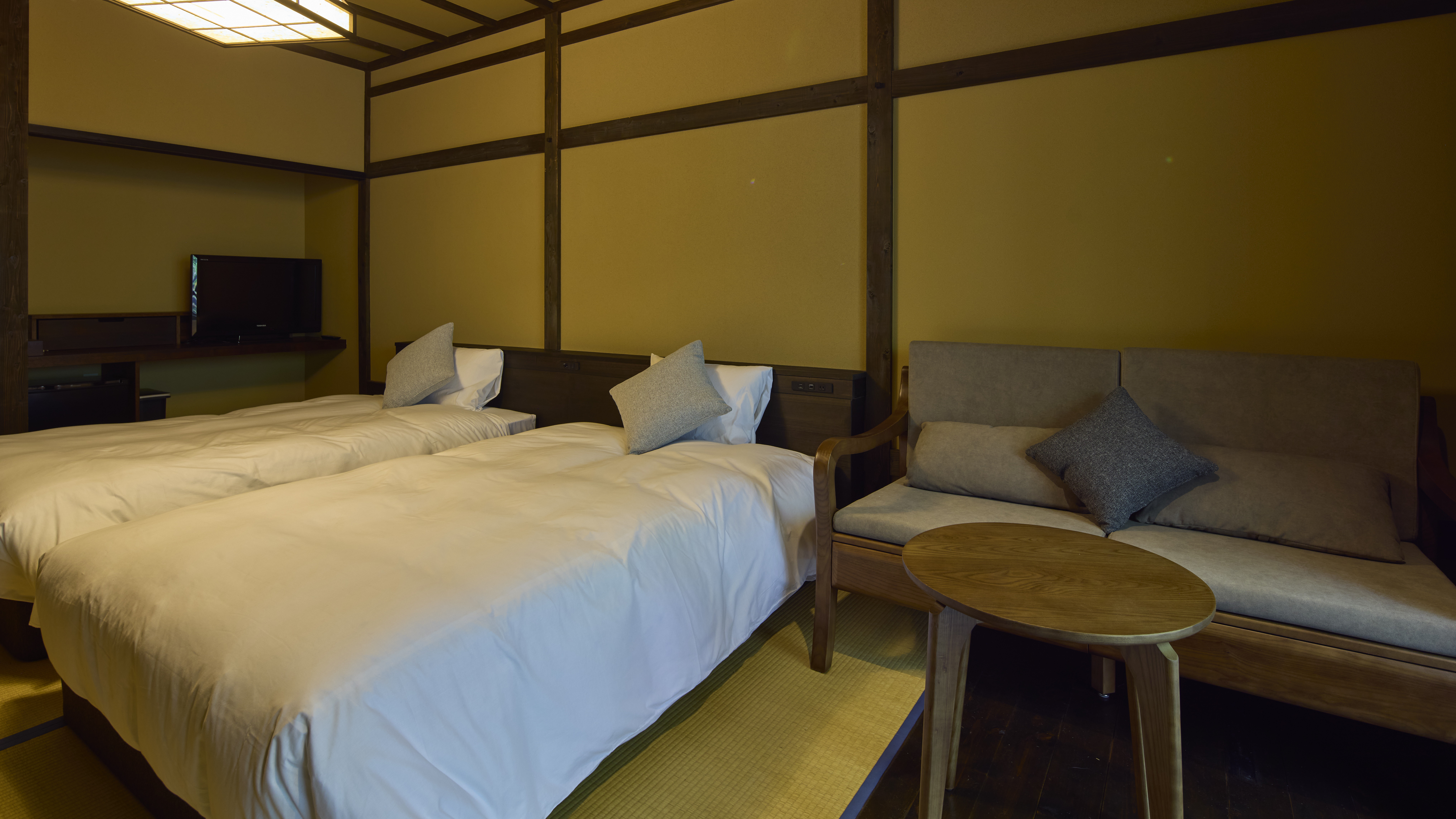 半露天・愛犬バス・ドッグラン付【デラックス和室】ツイン(37㎡)