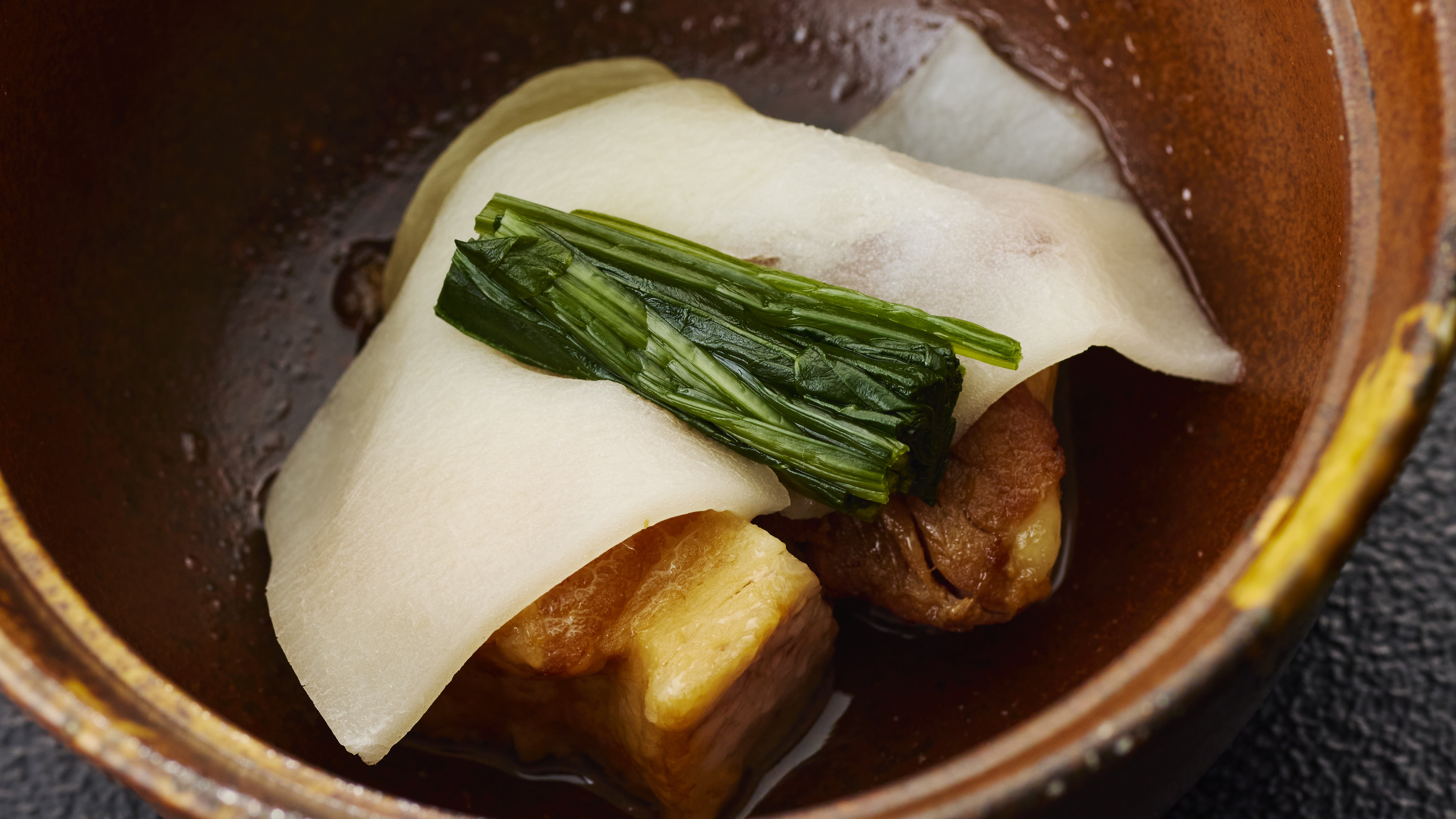 【夕食一例】上州やまと豚 角煮 しゃぶ餅包み