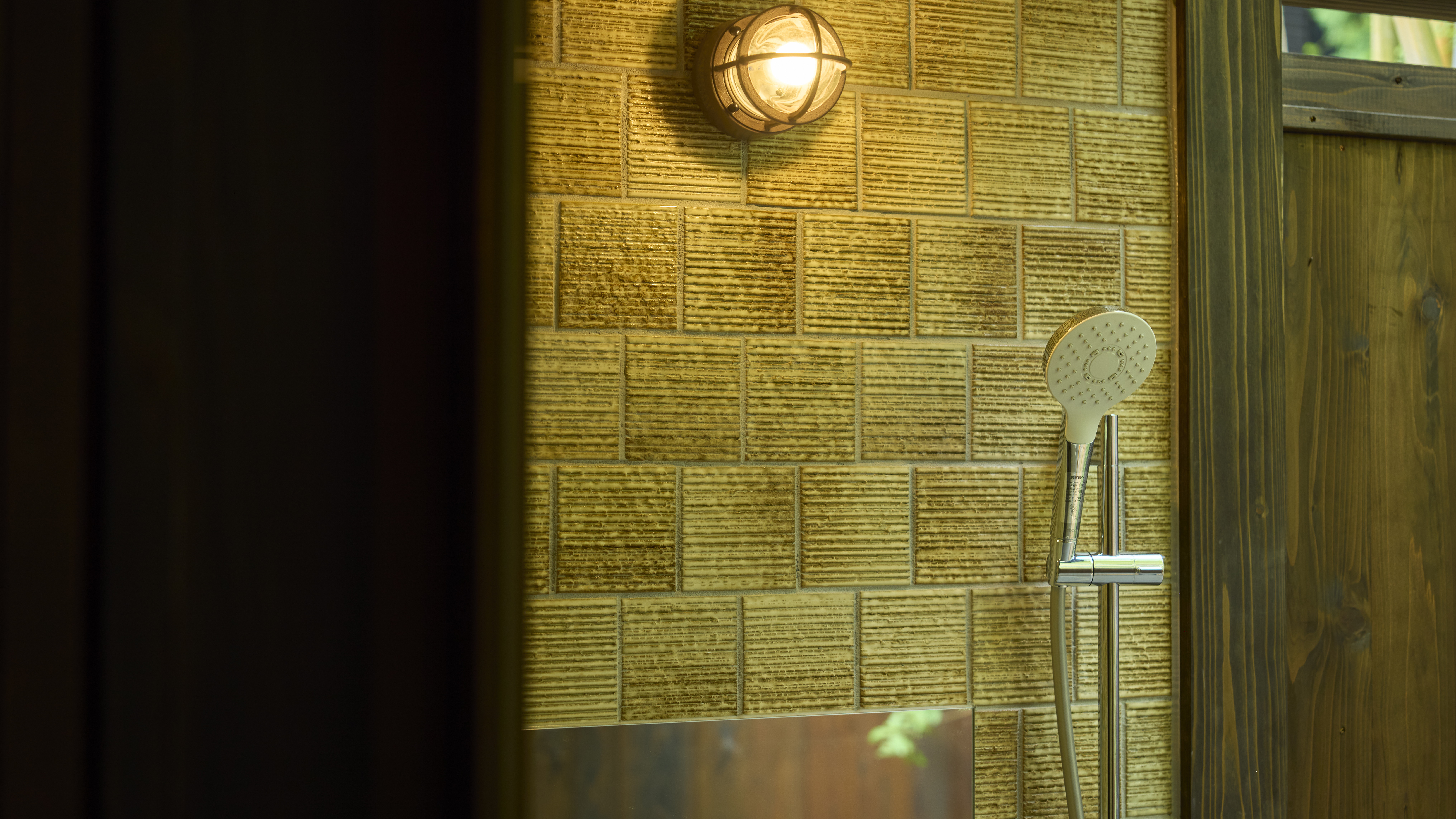 半露天風呂付【デラックス和室】洗い場もご用意