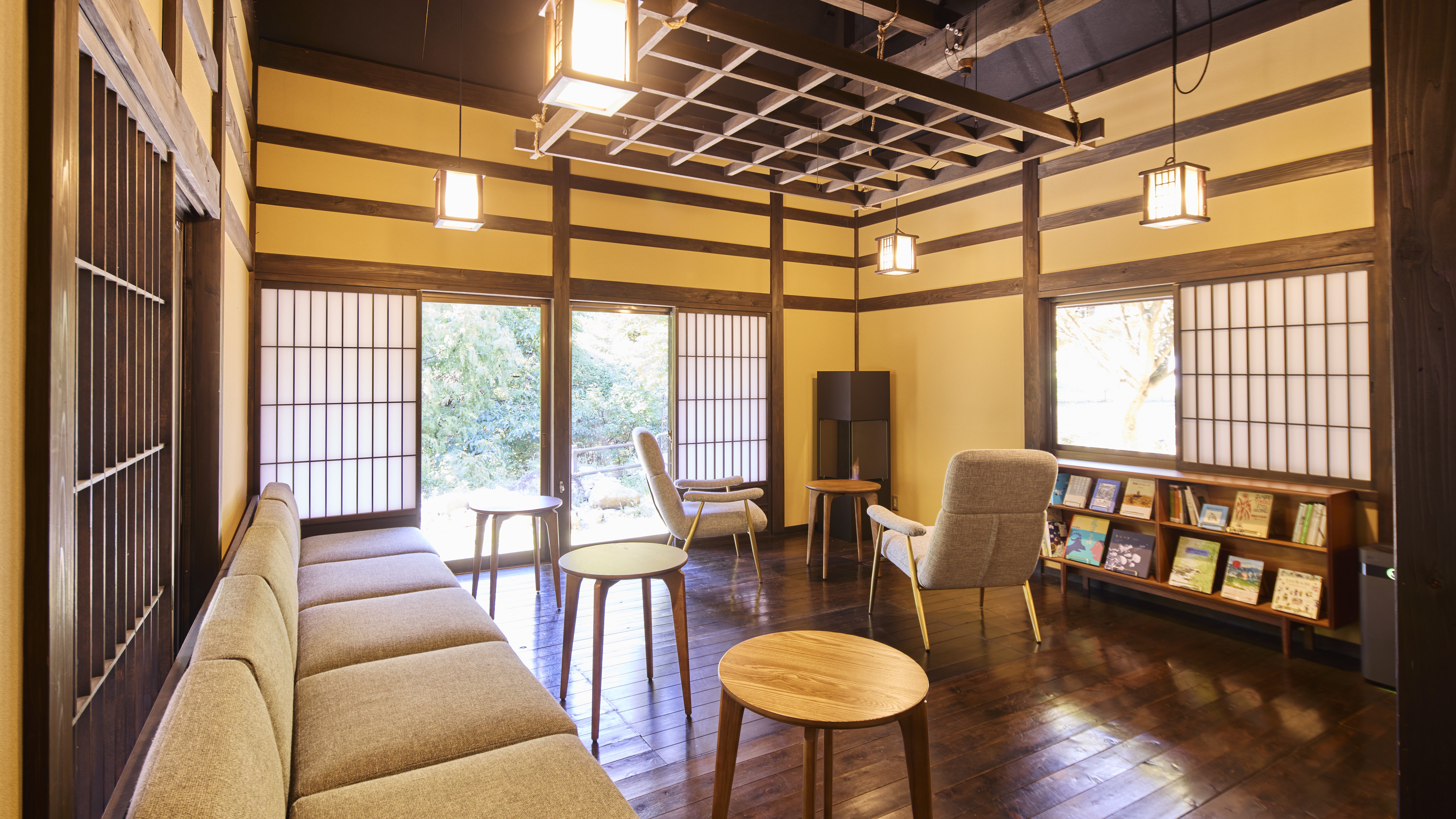 フリードリンクが楽しめるロビーラウンジ　お飲み物ご提供時間6:30～10:00