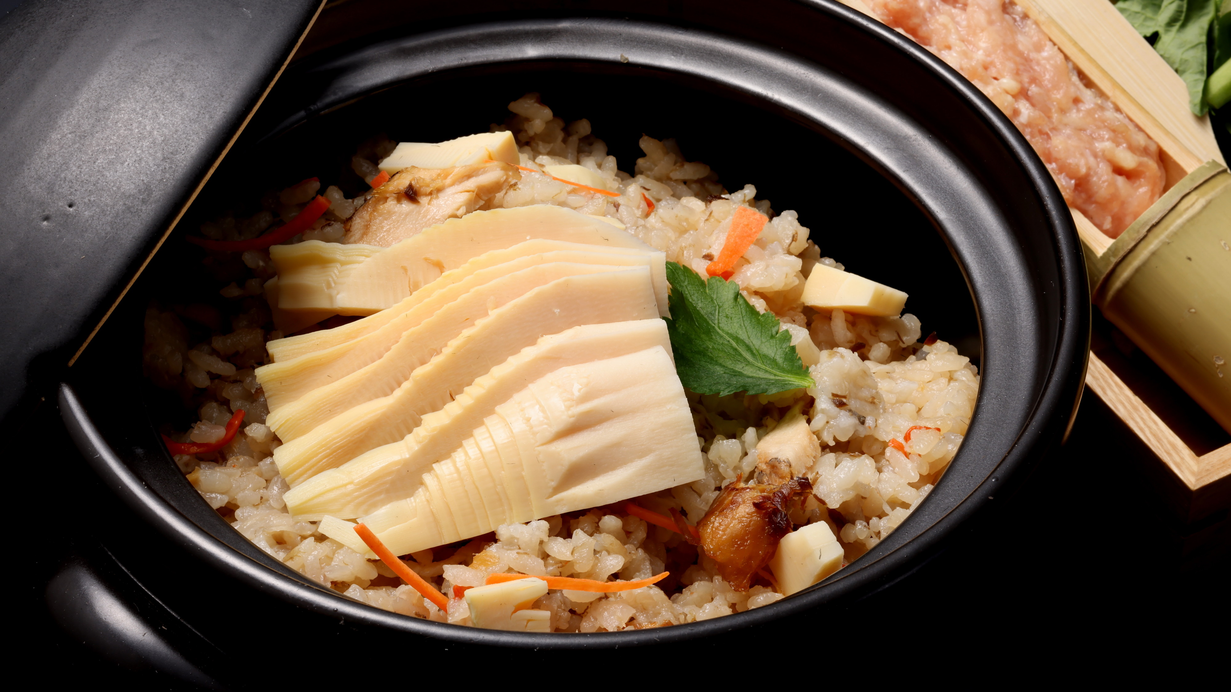 【春の特選会席】 筍ご飯