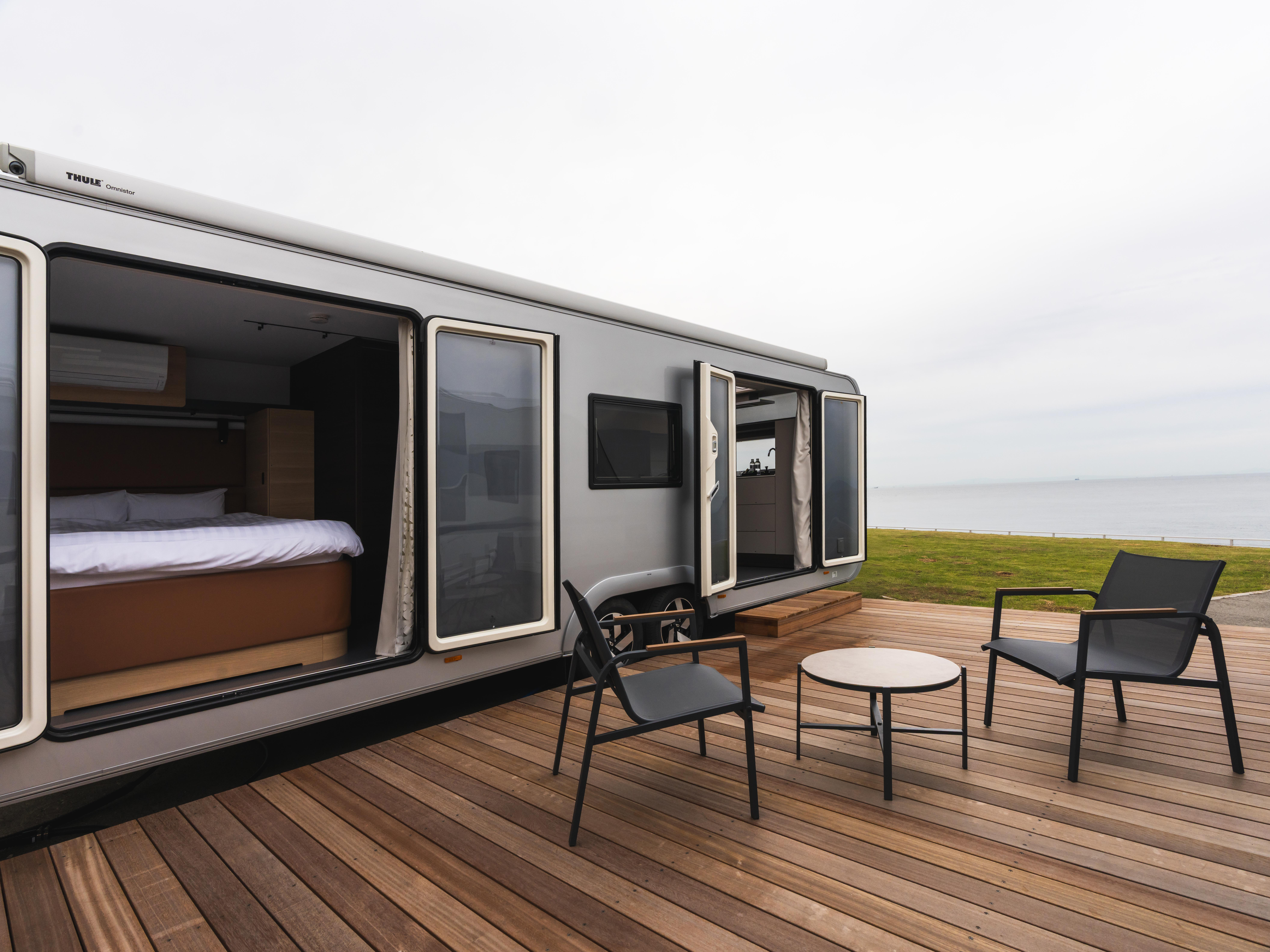 ウッドデッキテラス