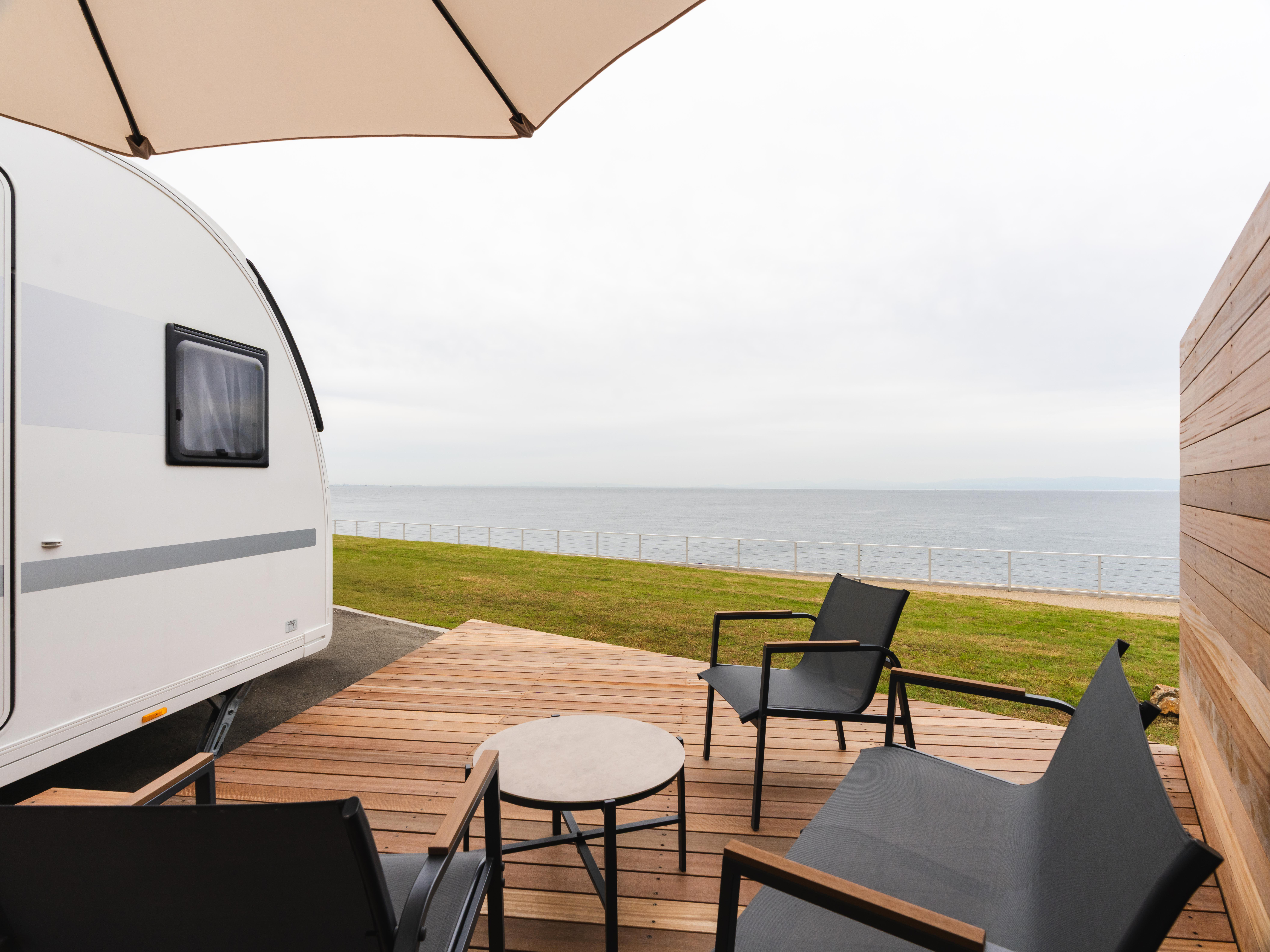 ウッドデッキテラス