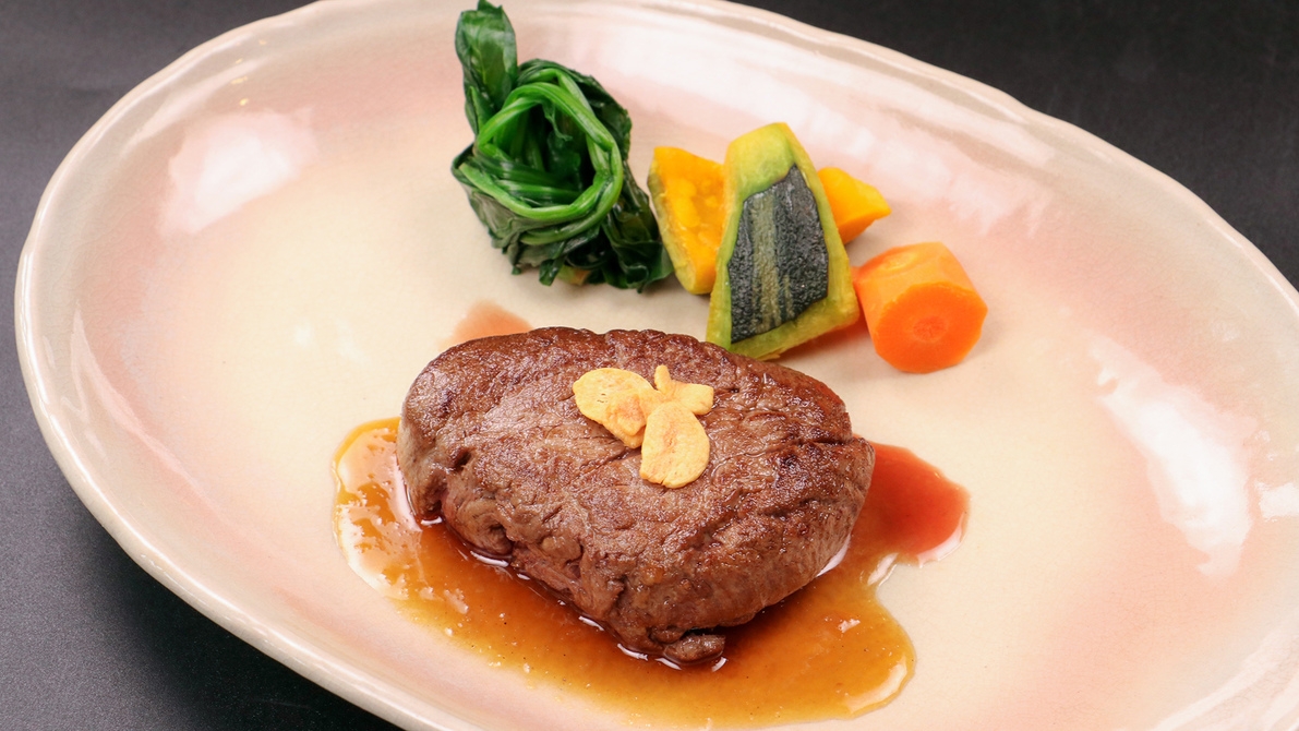 【2食付】お料理グレードアップで贅沢気分♪〜那須和牛ステーキとシェフおすすめの1品を堪能〜