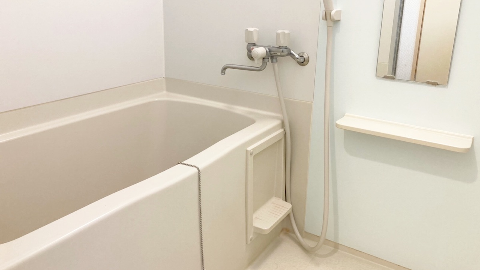 【定員4名部屋(101)】