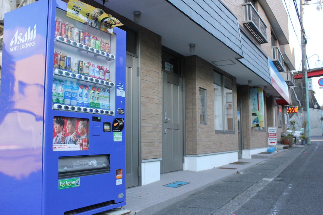 自販機（建物外）