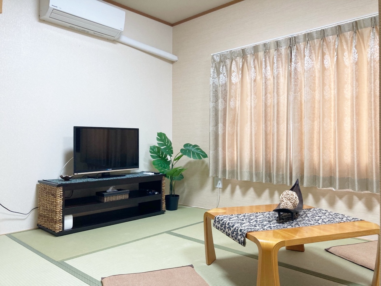 【202】7.5畳和室+1畳板間／禁煙【定員：4名】