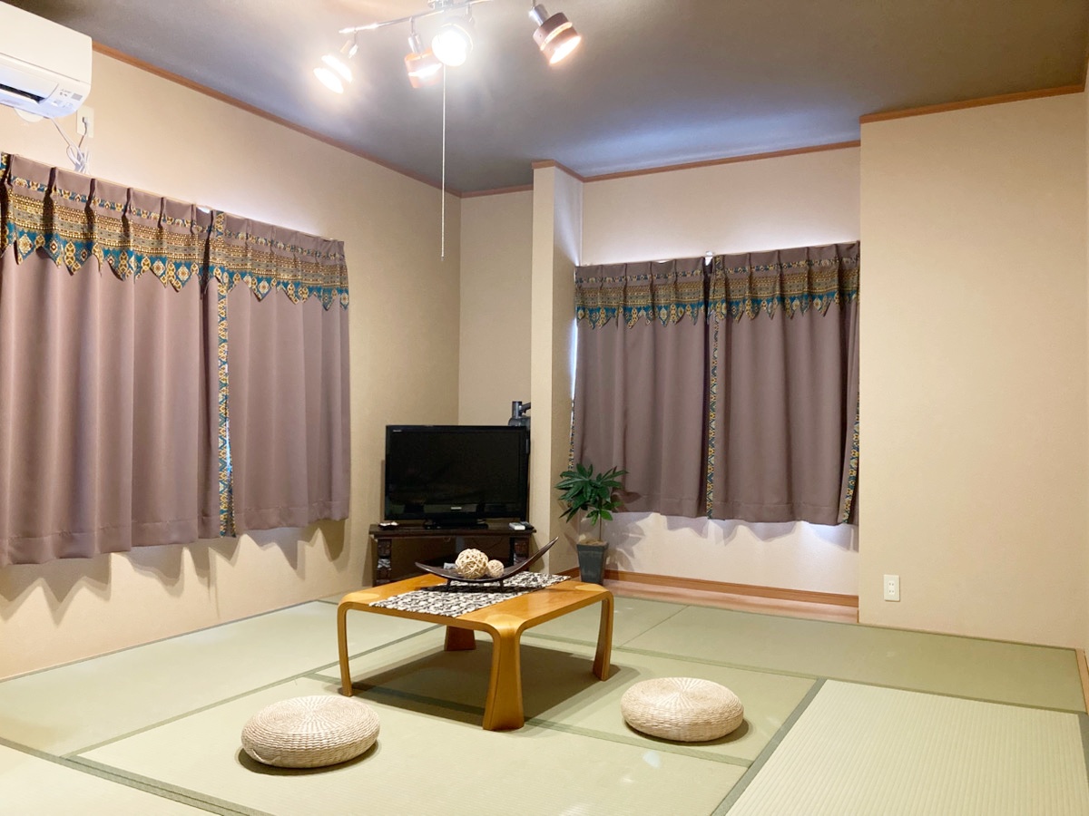 【201】アジアン和室｜9畳和室／禁煙・最大3名