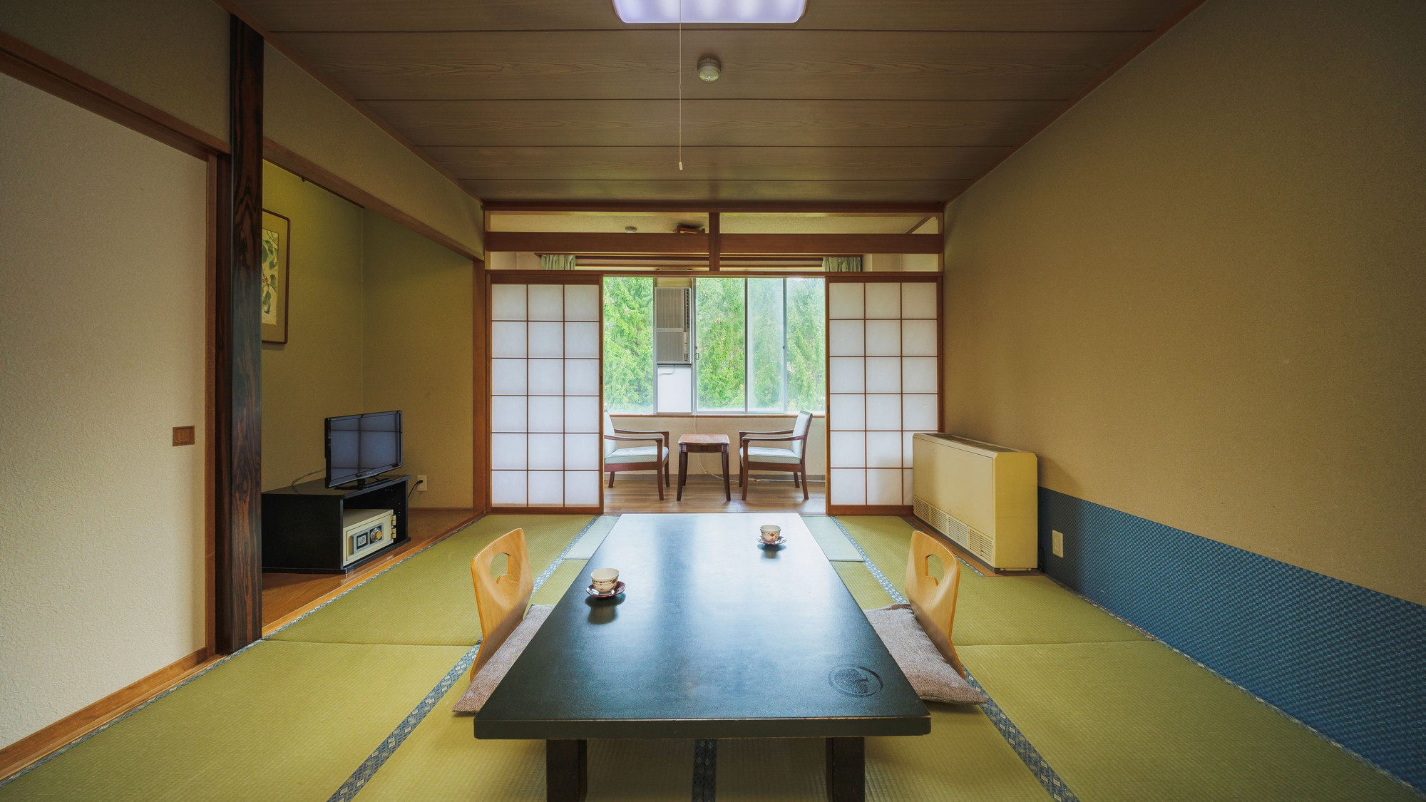 【スタンダード和室】機能的な設備と、広々とした空間の中でゆったりとお寛ぎ下さい。