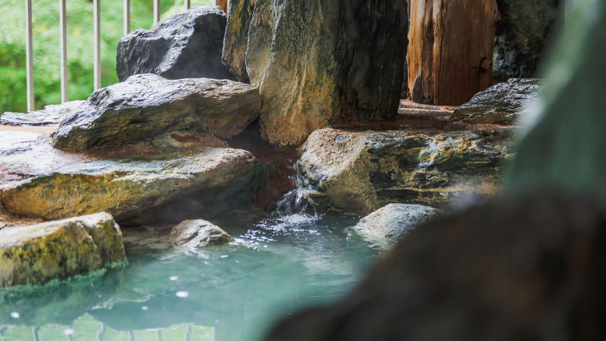 乳白色の蔵王温泉&ldquo;源泉掛け流し&rdquo;極上の湯。