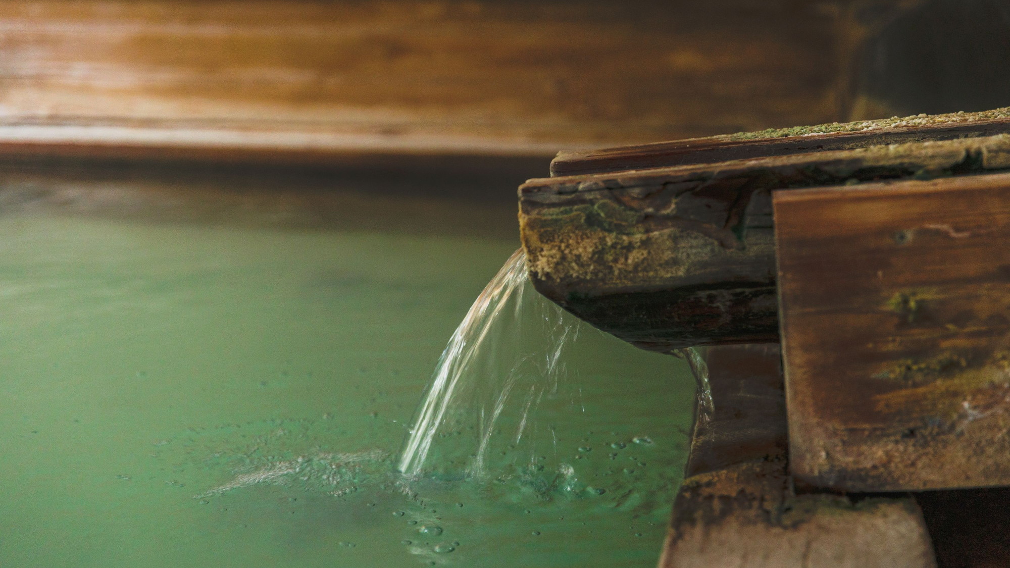 乳白色の蔵王温泉&ldquo;源泉掛け流し&rdquo;極上の湯