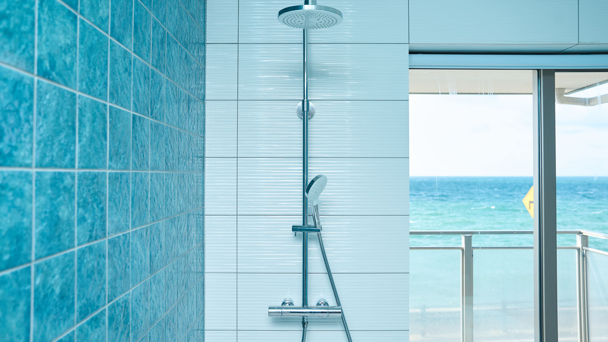 ジャグジーバス　シャワー