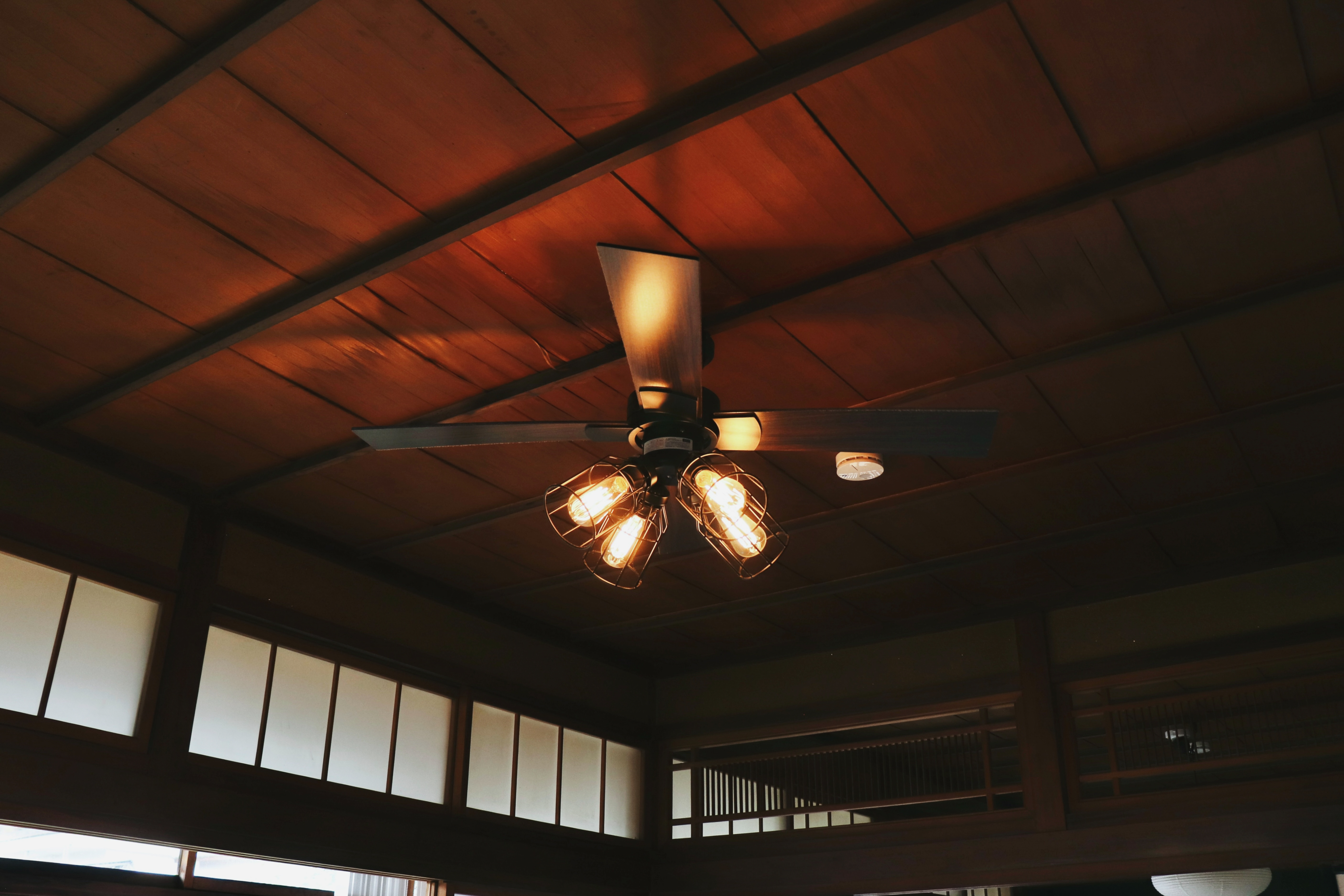 柔らかい光の照明