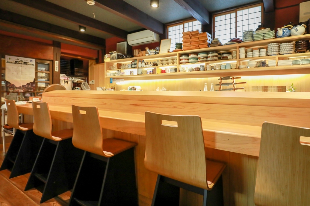 【秋冬SALE】【蔵INN家紋】古民家、町家で味わう瀬戸内の新鮮な魚介を使った厳選寿司会席プラン