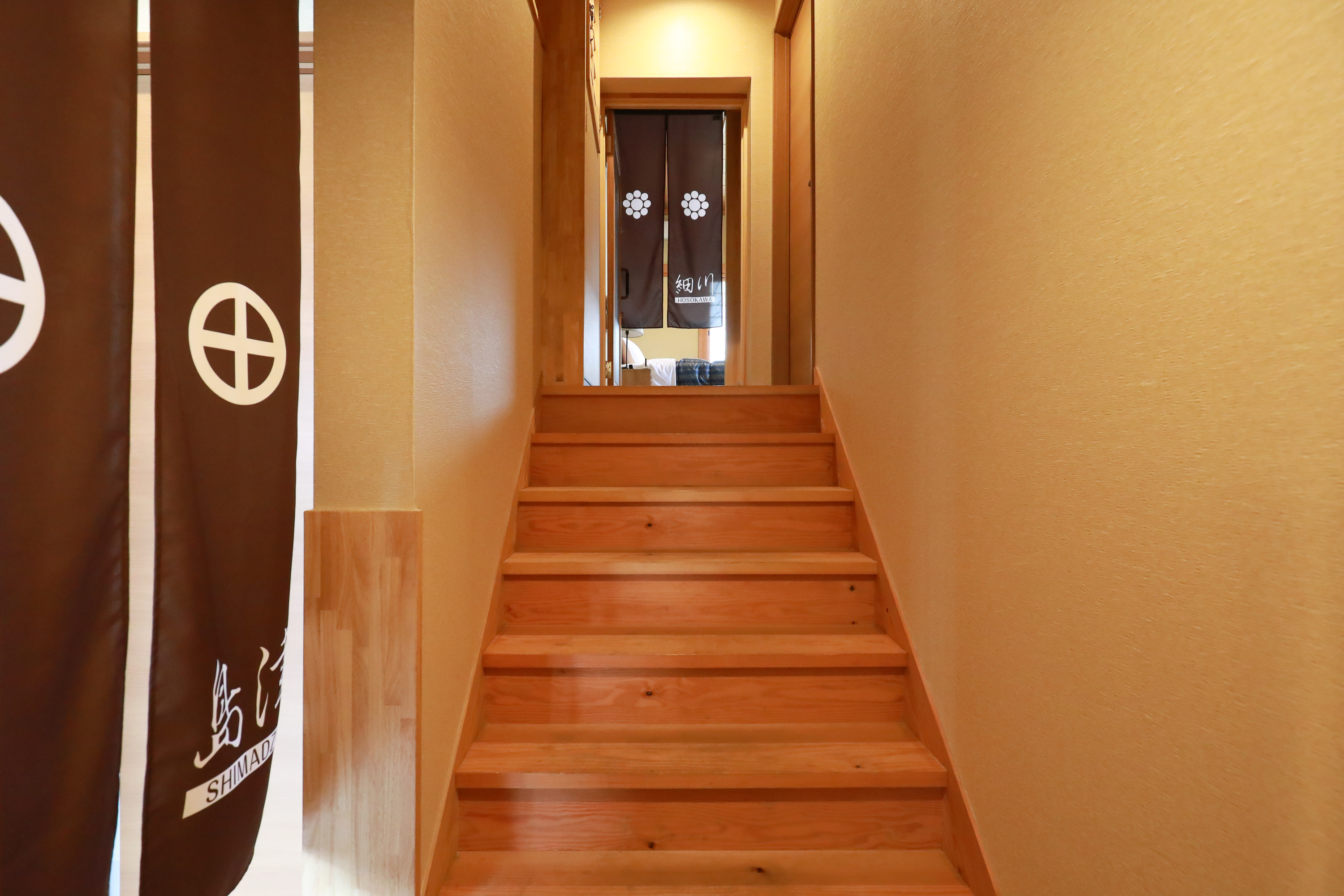 蔵INN家紋　2階客室