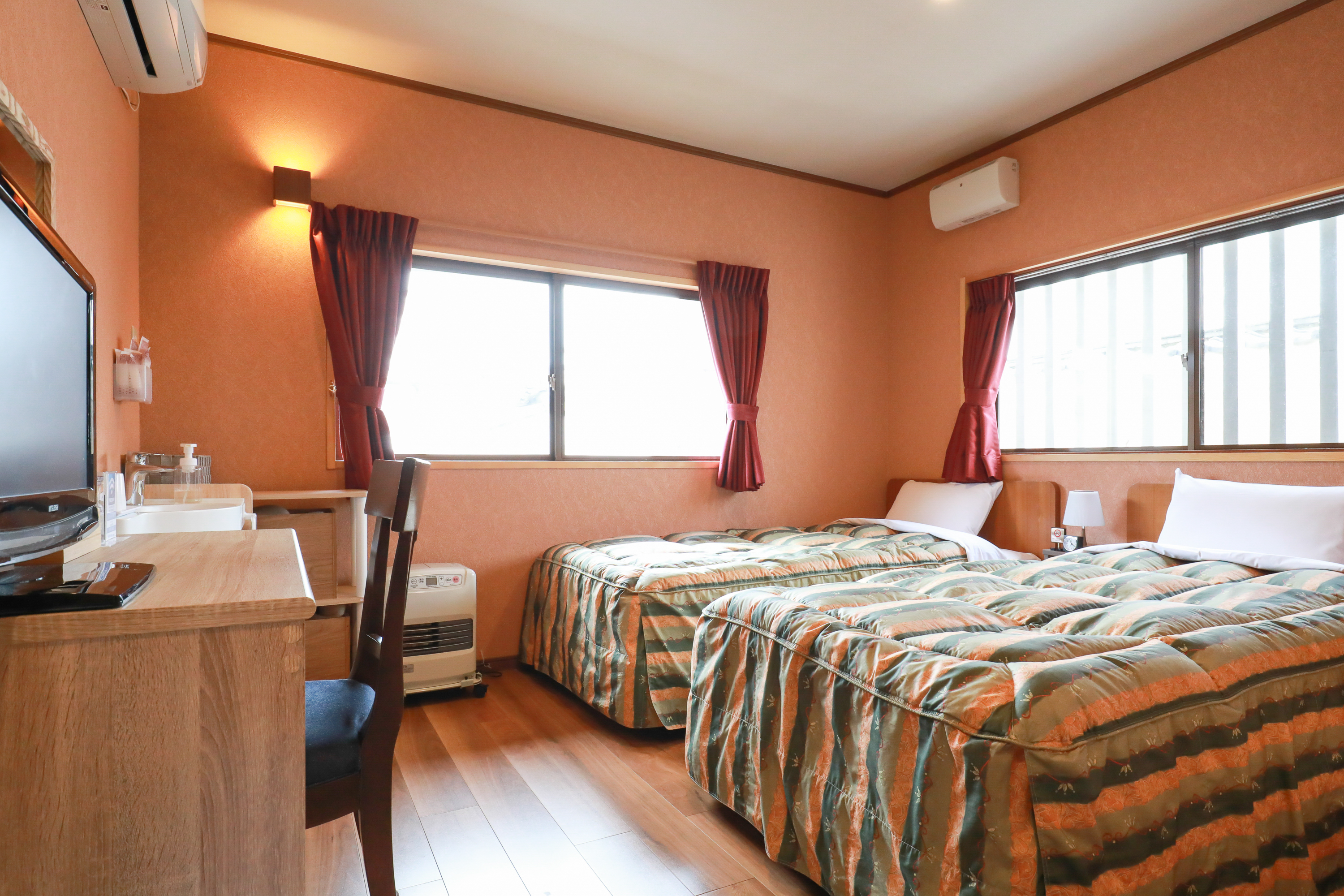 蔵INN家紋2階　島津　2+2　4ベッド