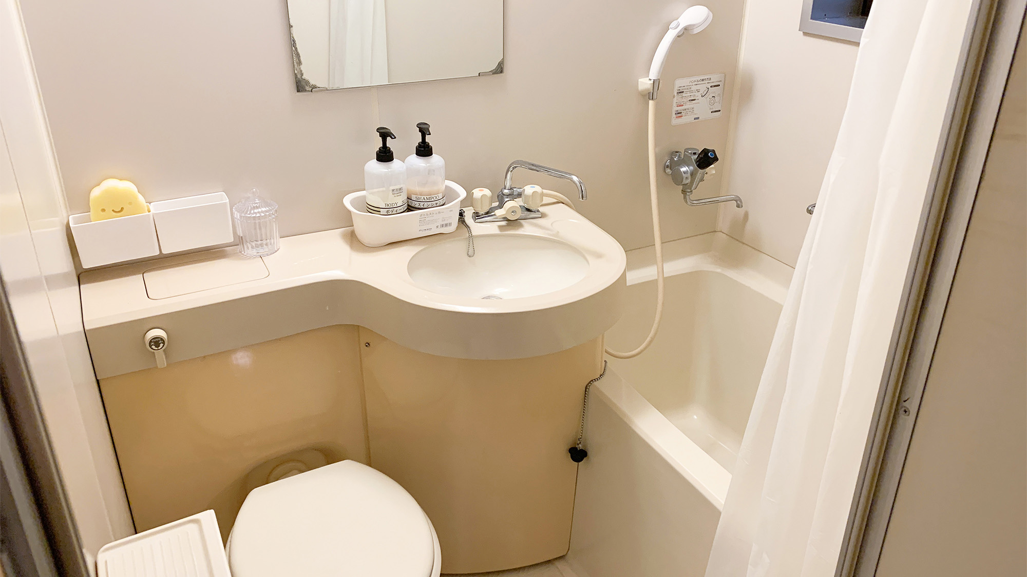 ・【コテージ2・ユニットバス】疲れや汚れをサッと落とせるバスルーム