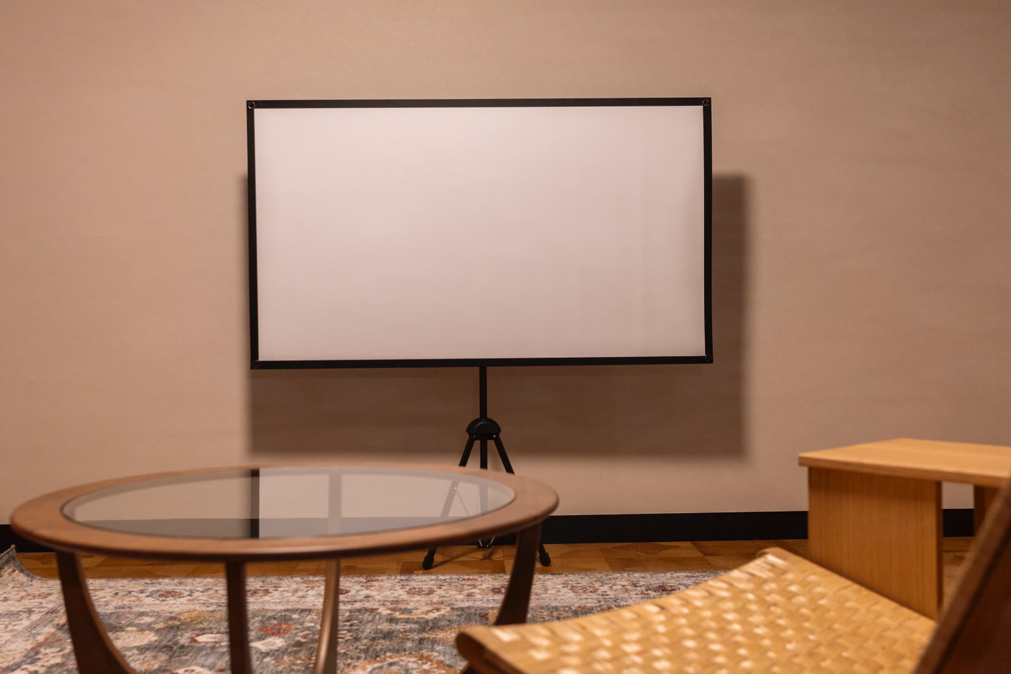 キセツ【設備】シアターセット。自由に持ち運び可能で、好きな箇所で見ることができます。