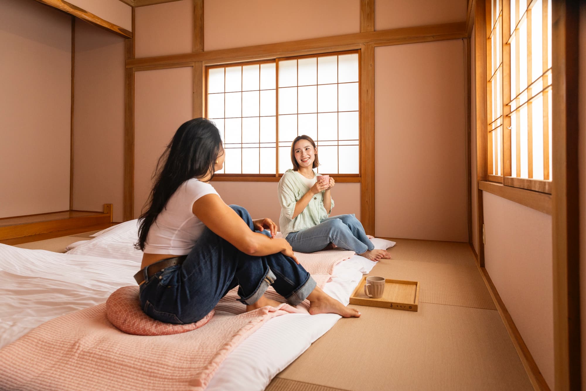 キセツ【ベッドルーム　春】優しい春色に囲まれたベッドルームです。