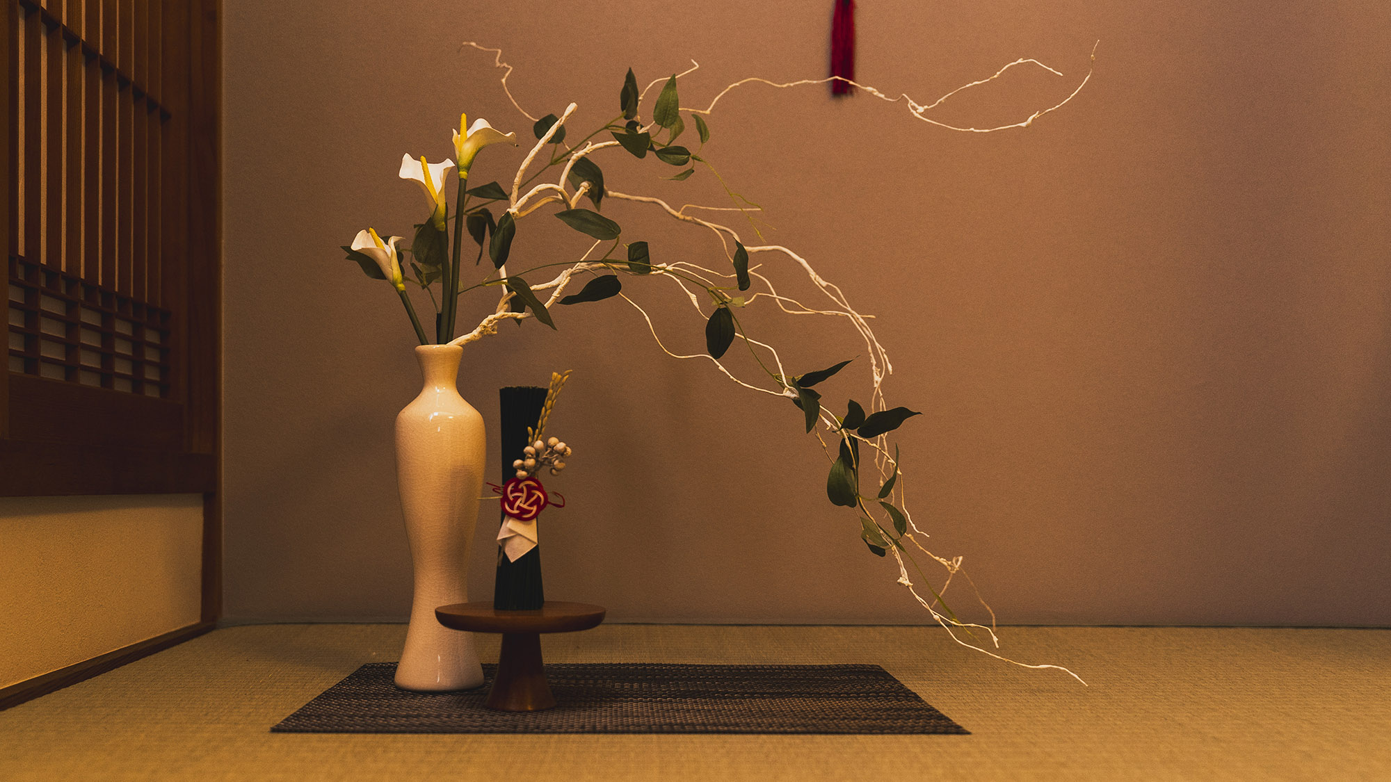 ・【室内】大切な仲間や家族と過ごす特別な時間にふさわしい、心和む和の設えが魅力の空間です