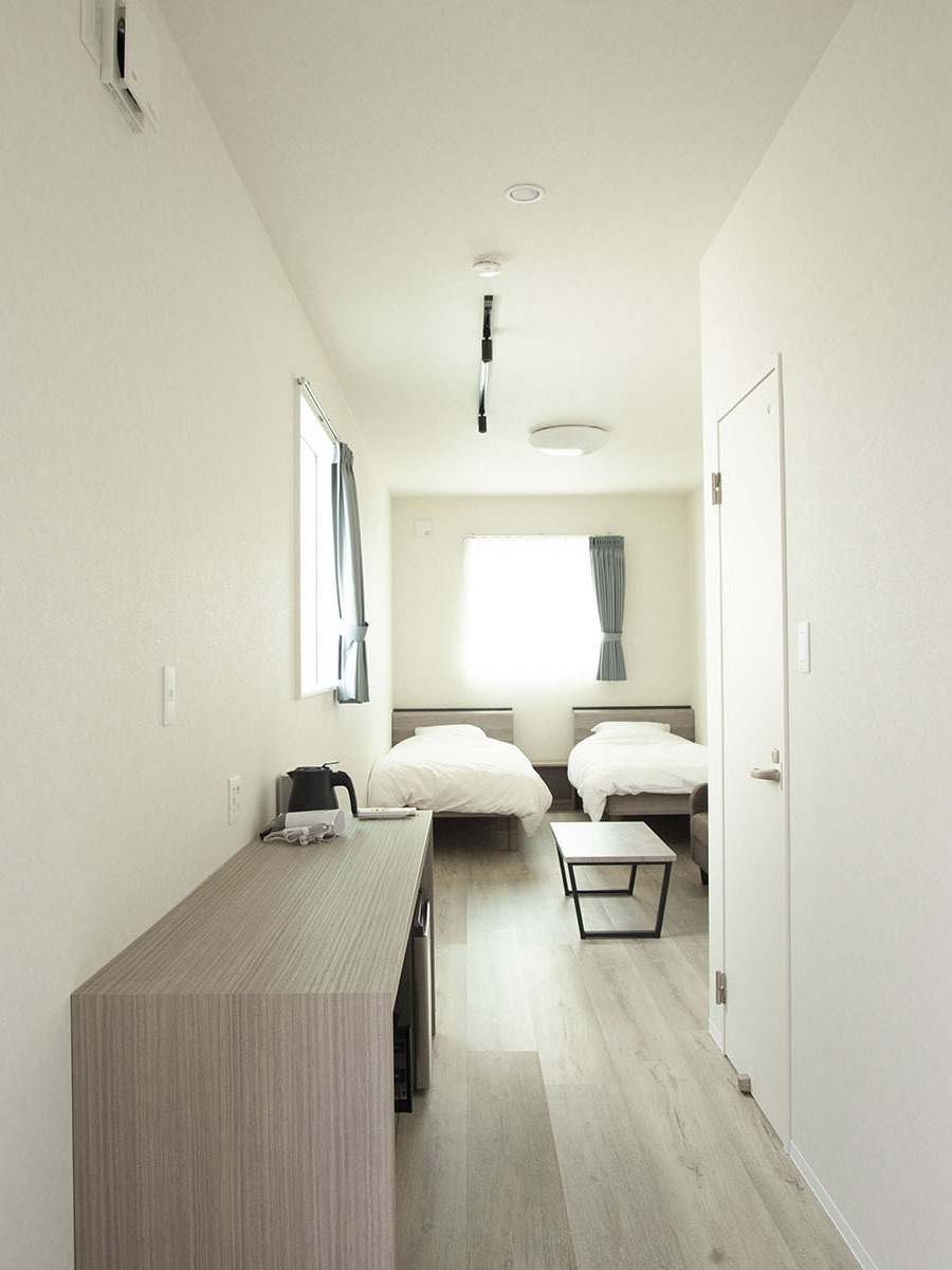 【冬のキャンペーン】牡蠣シーズン到来中。能登満喫の拠点にトレーラーハウス1棟貸し