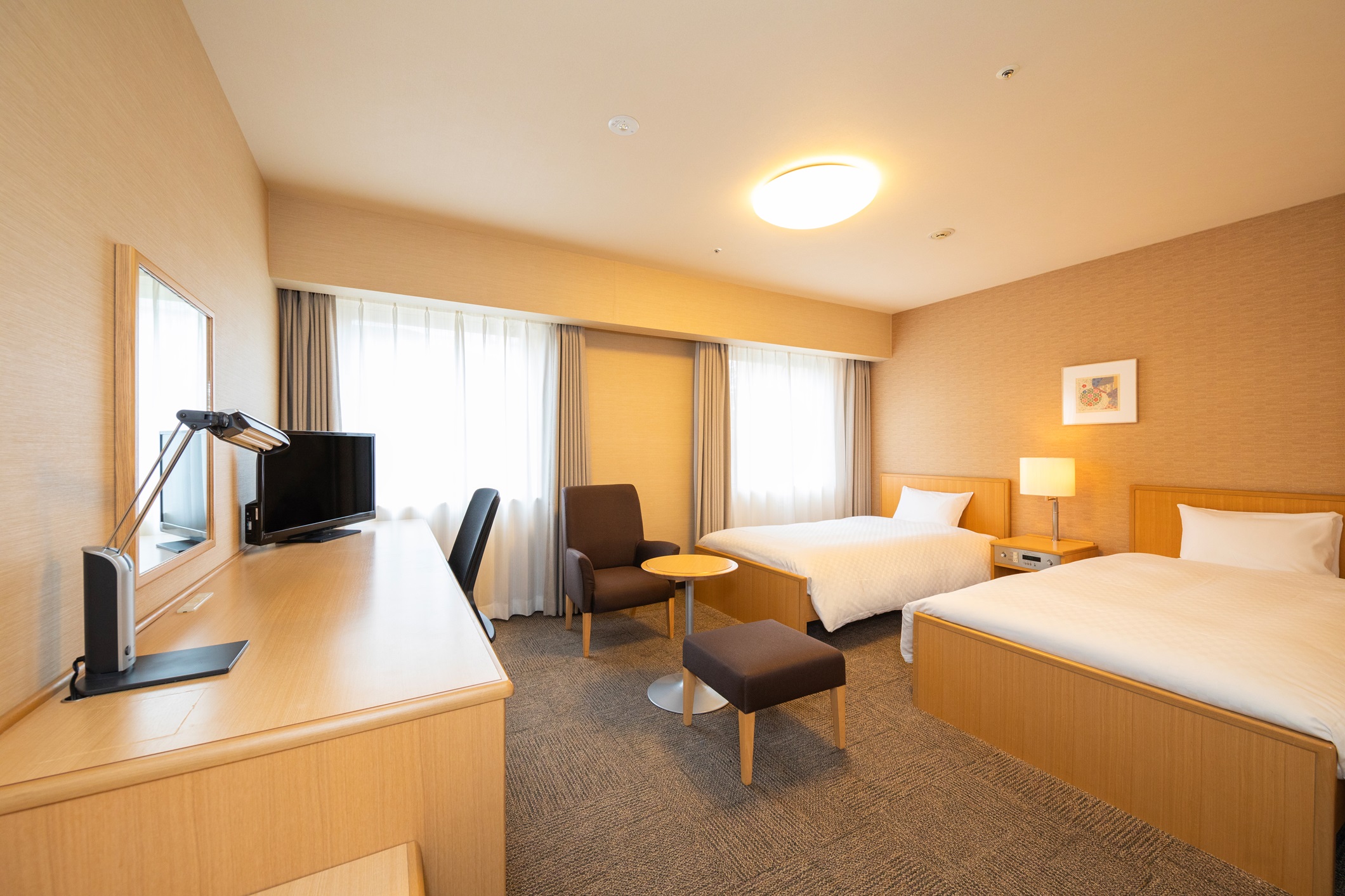 ユニバーサルツイン