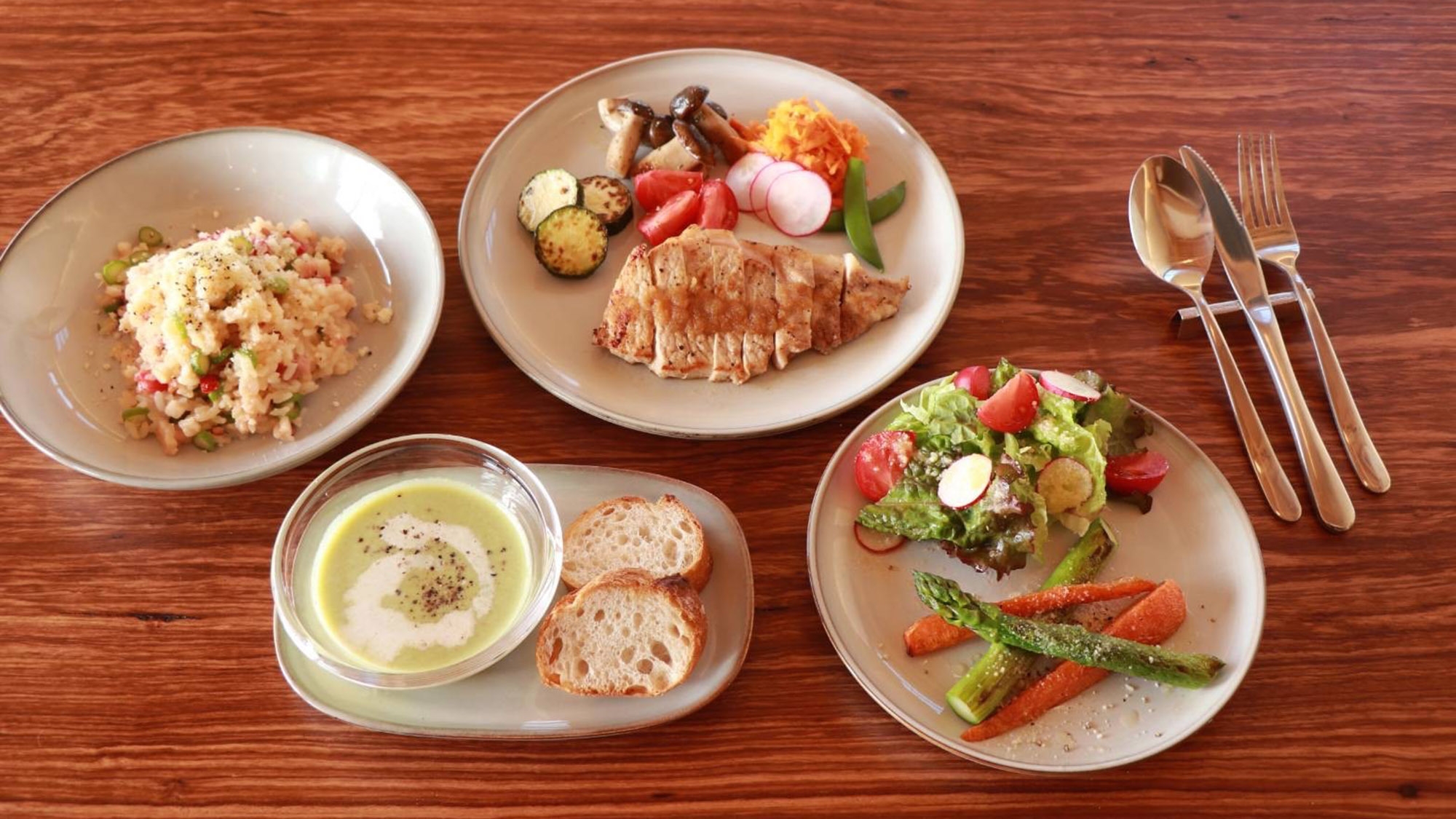 【2食付】当宿イチオシ！栄養たっぷりのバランスメニュー！自家栽培野菜と南信州の恵みに舌鼓