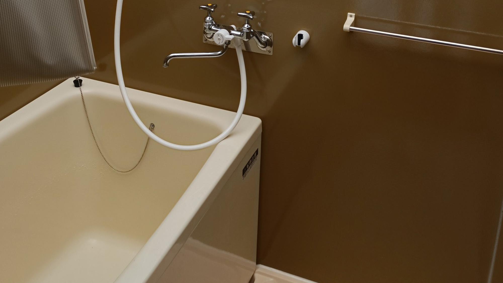 ・【バスルーム】母屋にございます。オーナーと共用となりますがご自由にお使いいただけます