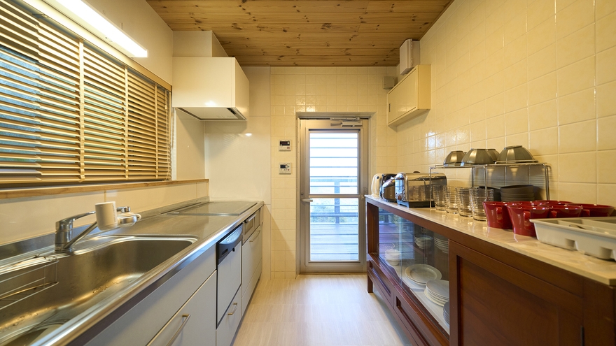 【2泊〜の連泊プラン 最大30％OFF】定員まで料金一律｜食材なし