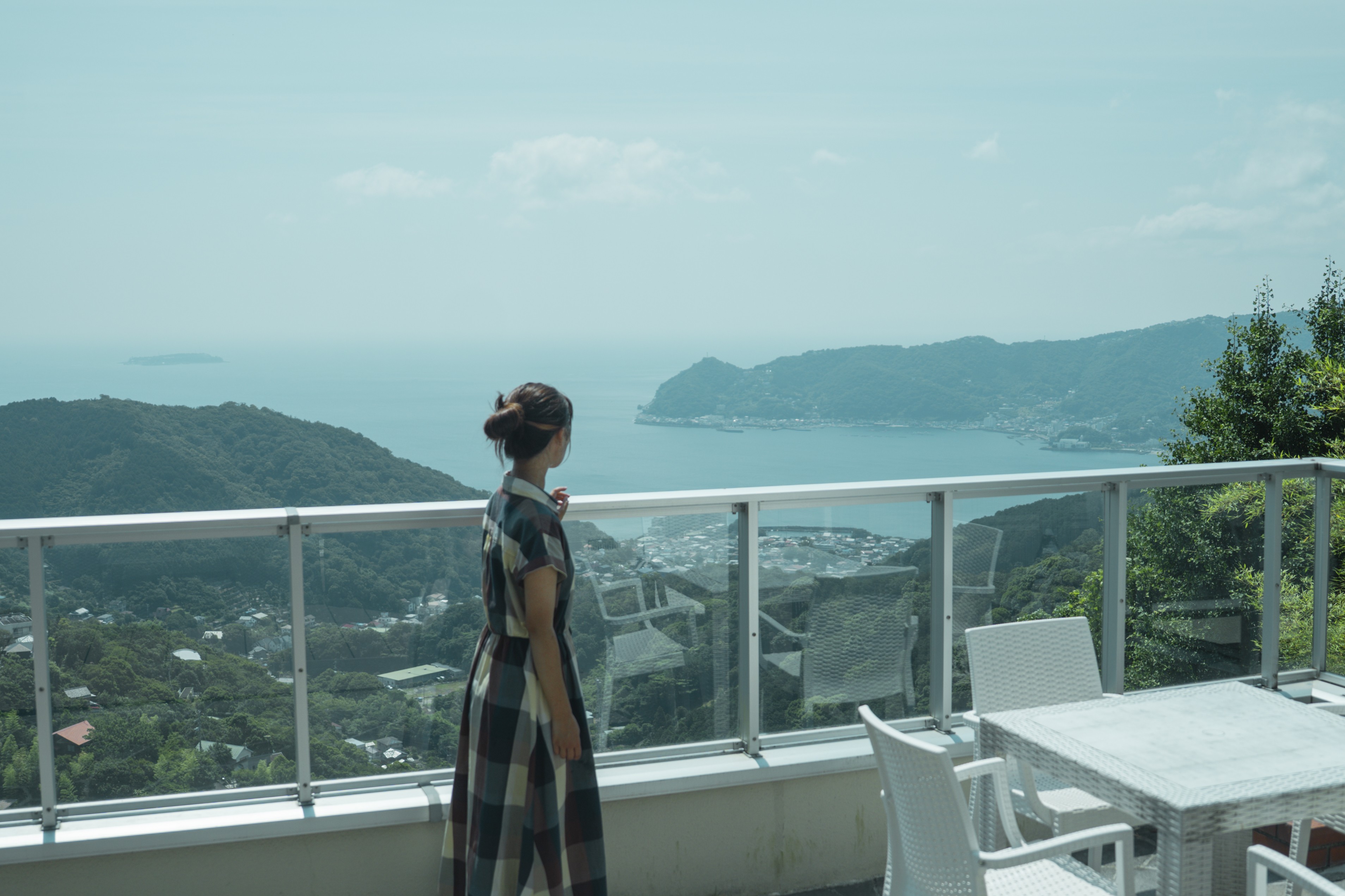 景色を眺めながらの寛ぎタイムも。