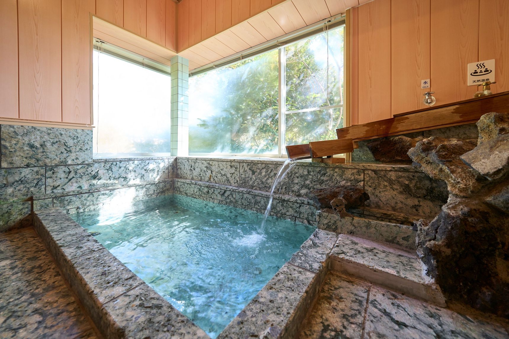 2泊〜【最大30％OFF】連泊でお得！