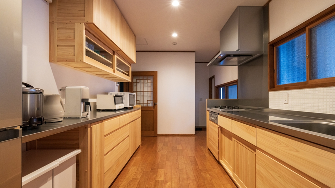 【2泊〜の連泊プラン 最大30％OFF】定員まで料金一律｜食材なし