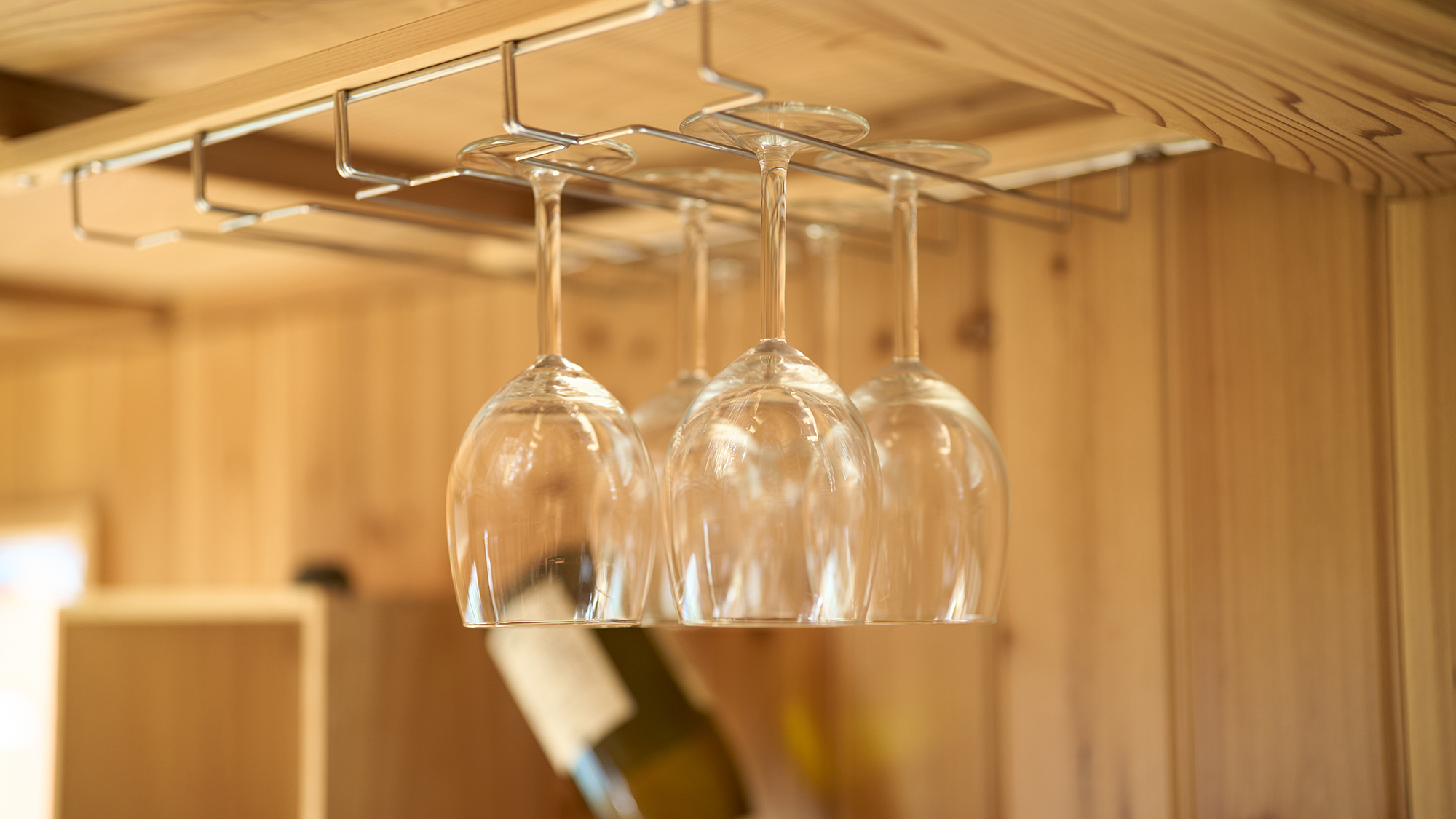 【キッチン】ワイングラスもご用意しております。