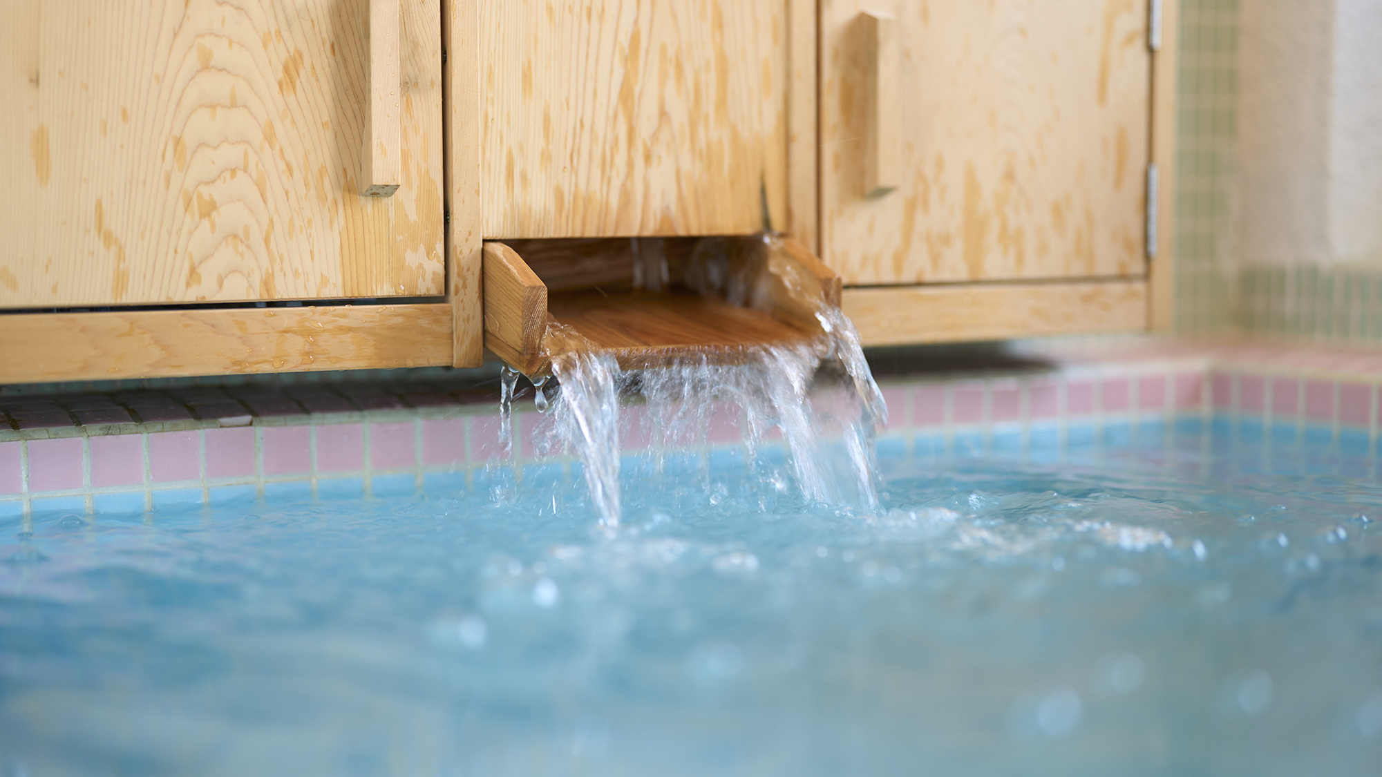 【バスルーム】プライベート温泉をご堪能いただけます。