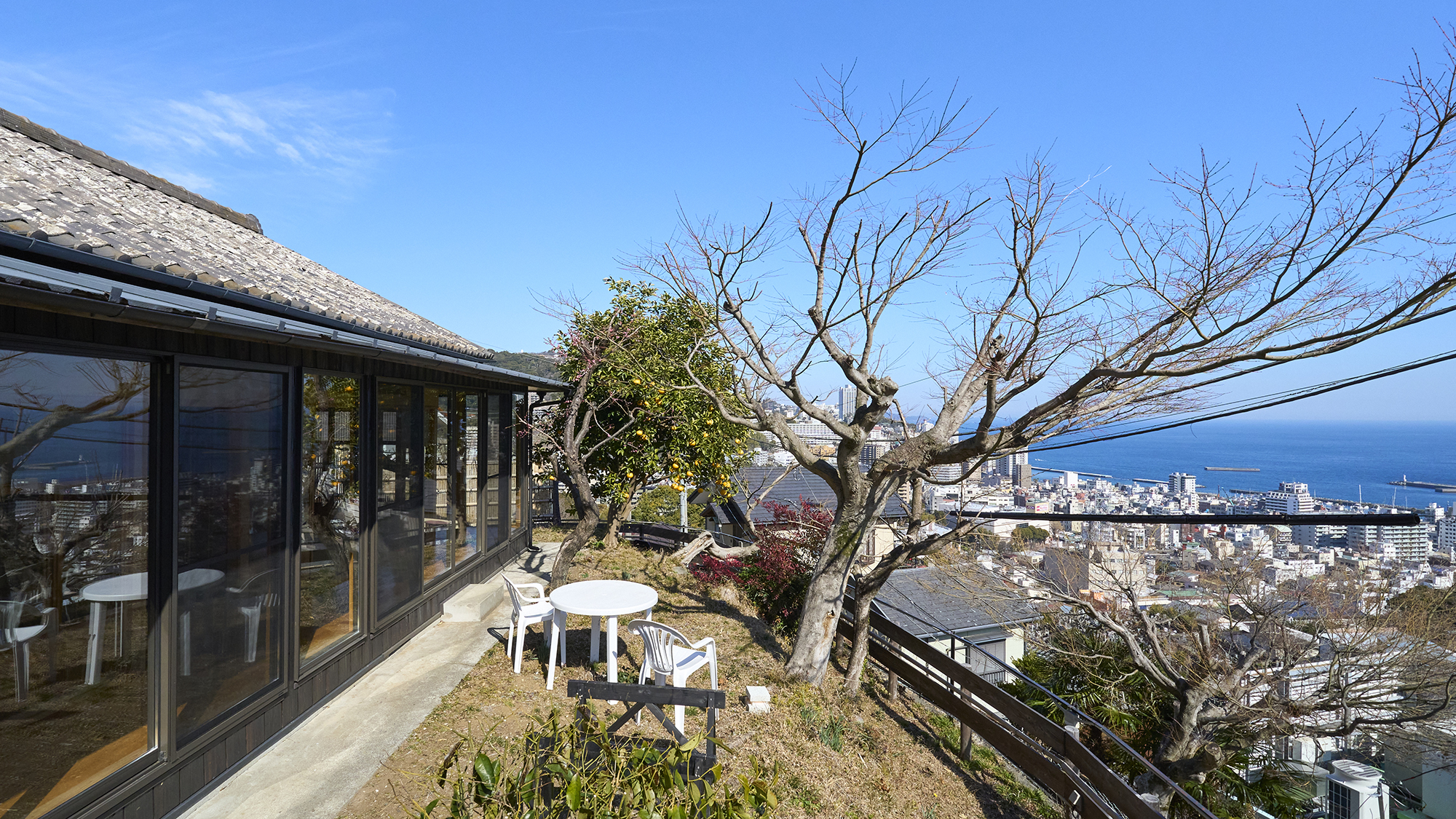 【庭】お庭は熱海花火の特等席です。