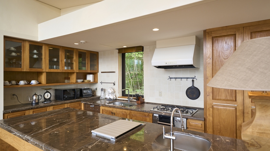 【2泊〜の連泊プラン 最大30％OFF】定員まで料金一律｜食材なし