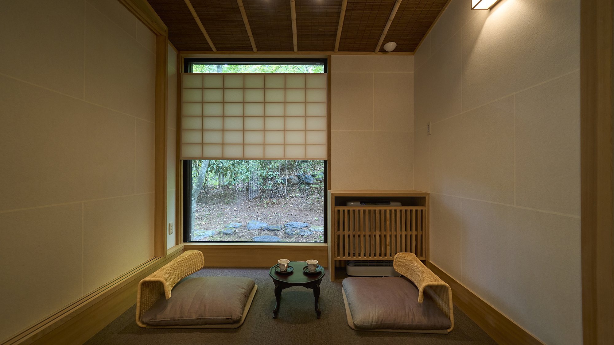 【和室】ほっと落ち着く和の空間です。