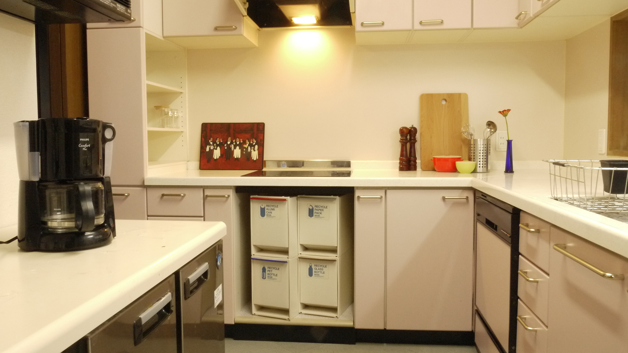 【キッチン】食材・調味料はご持参ください。